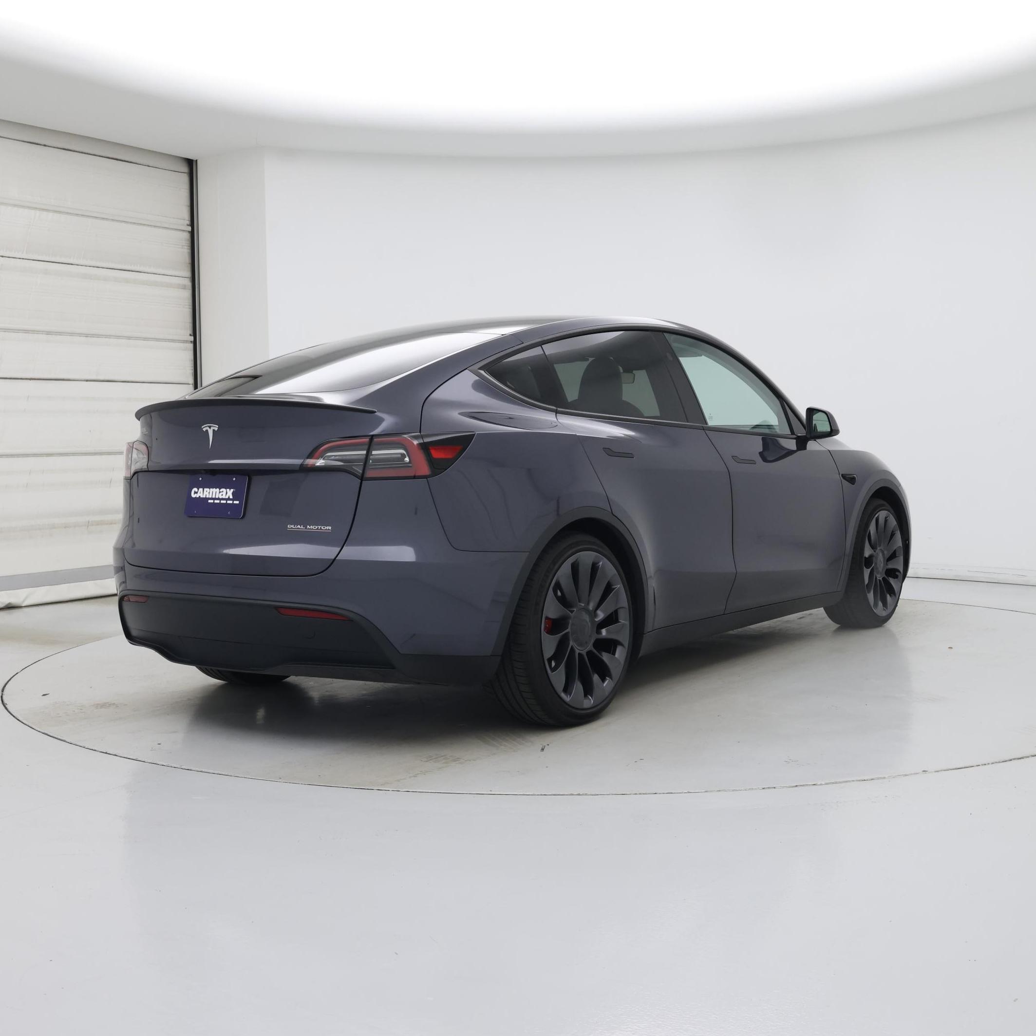 Thumbnail: 2023 Tesla Model Y - 8