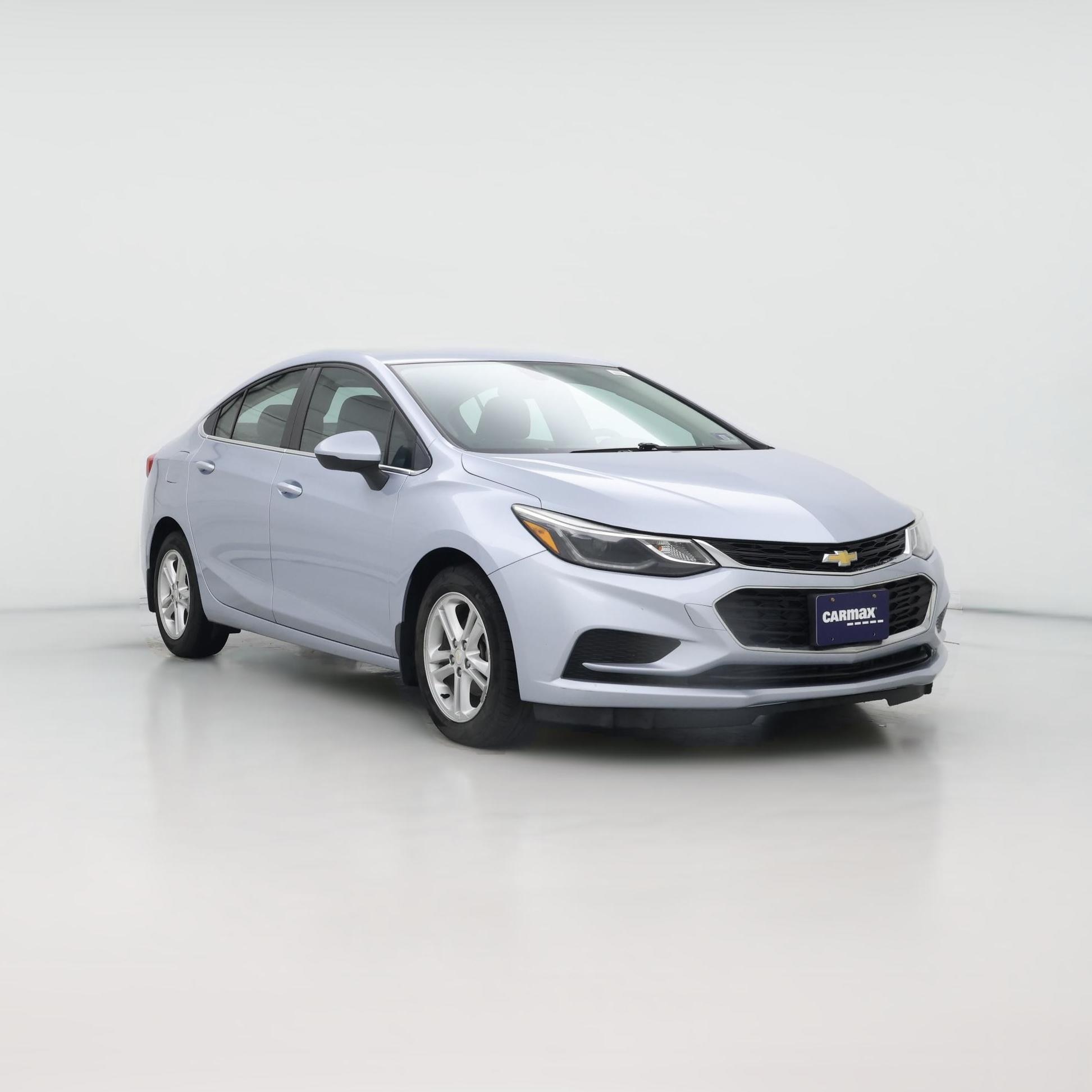Thumbnail: 2017 Chevrolet Cruze - 1