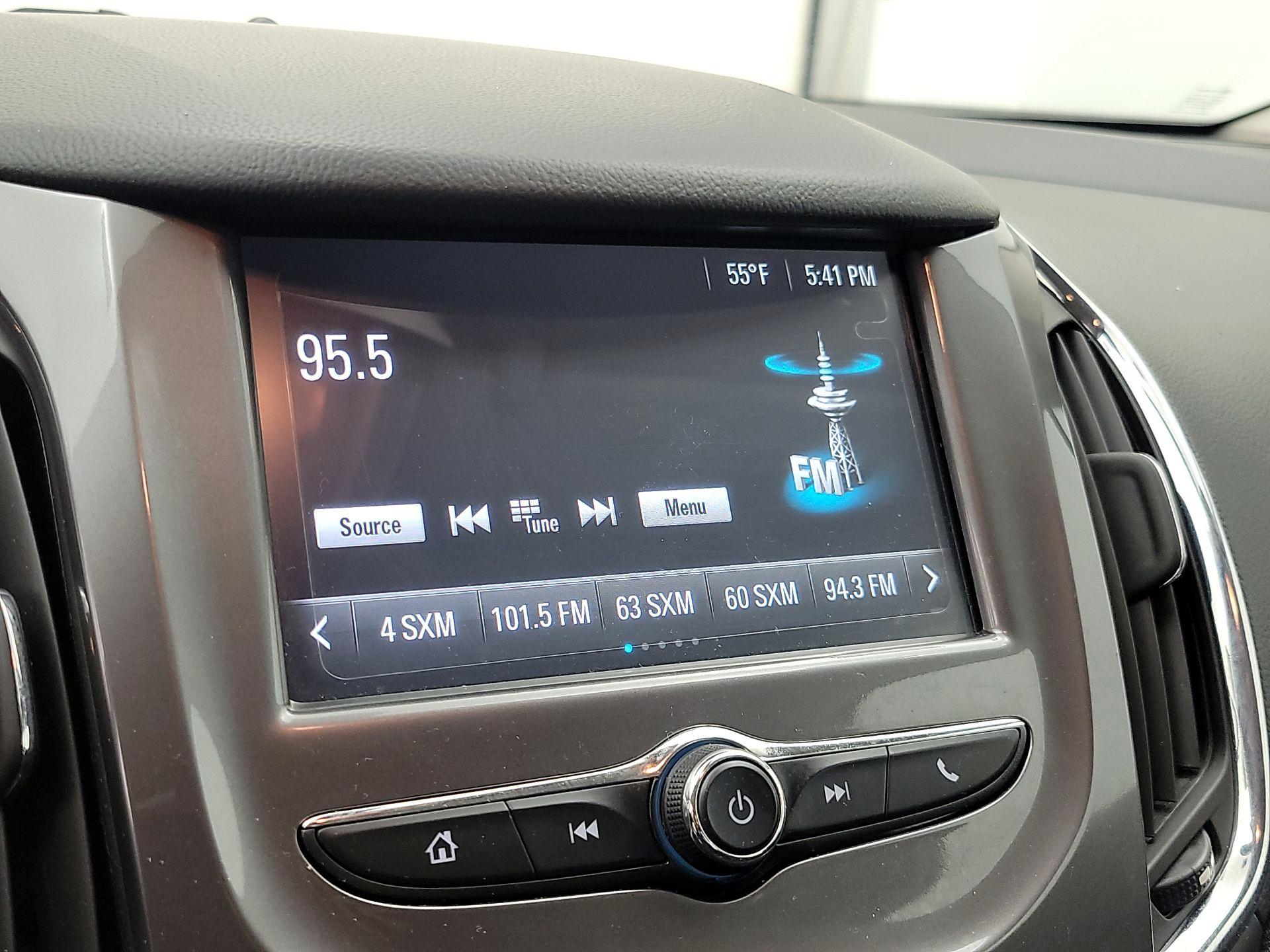 Thumbnail: 2017 Chevrolet Cruze - 15