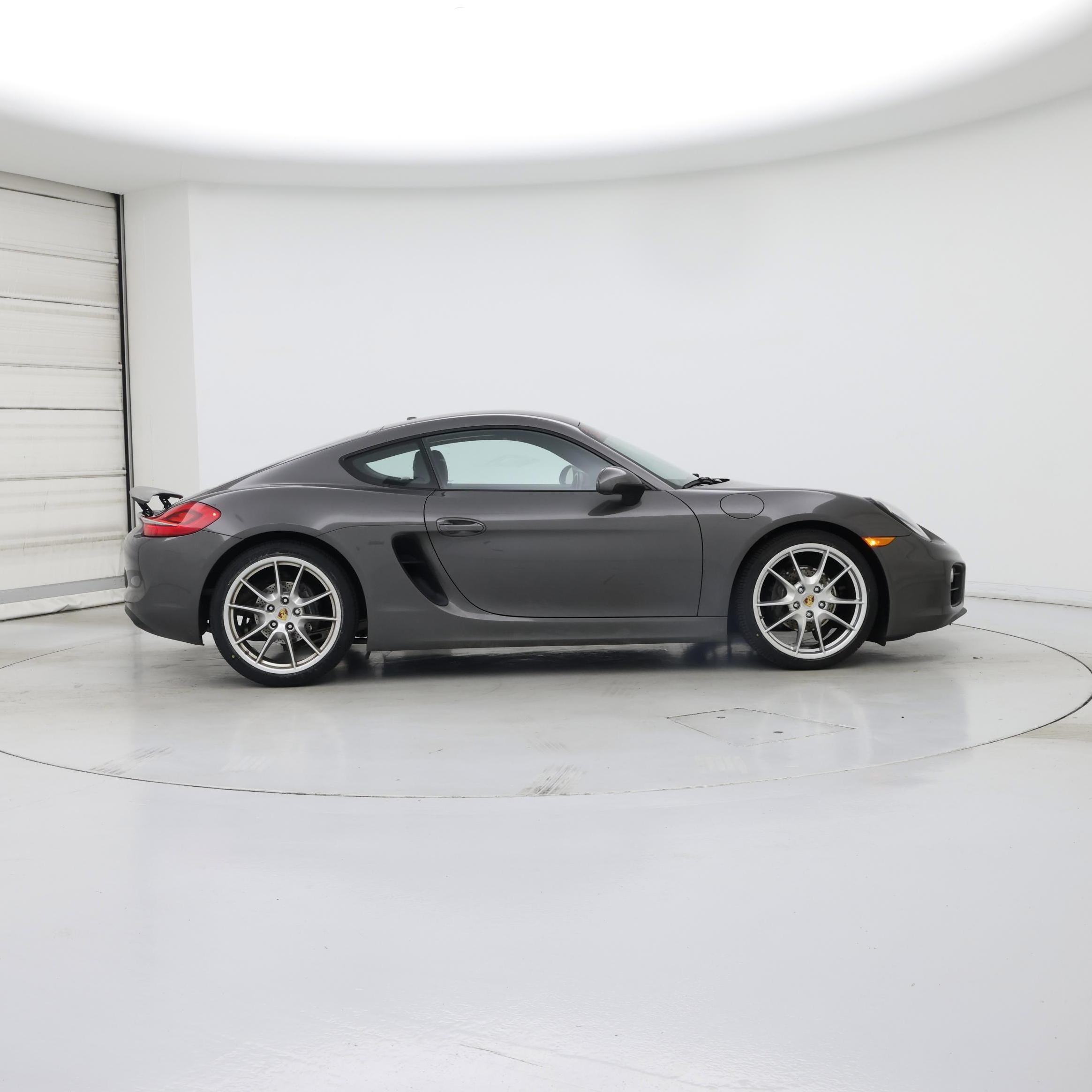 Thumbnail: 2016 Porsche Cayman - 7