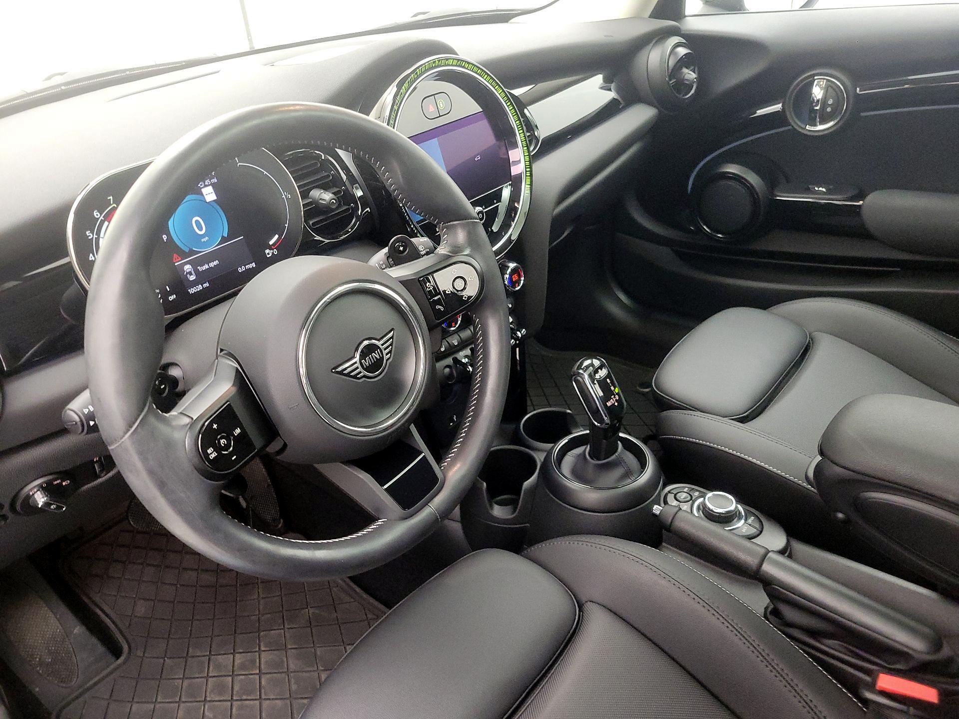 Thumbnail: 2023 MINI Cooper Hardtop - 9