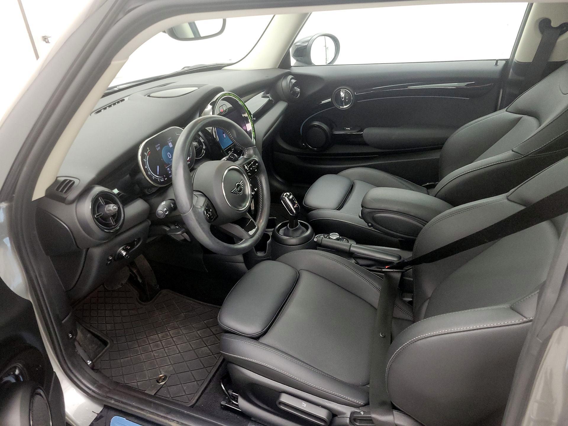 Thumbnail: 2023 MINI Cooper Hardtop - 11
