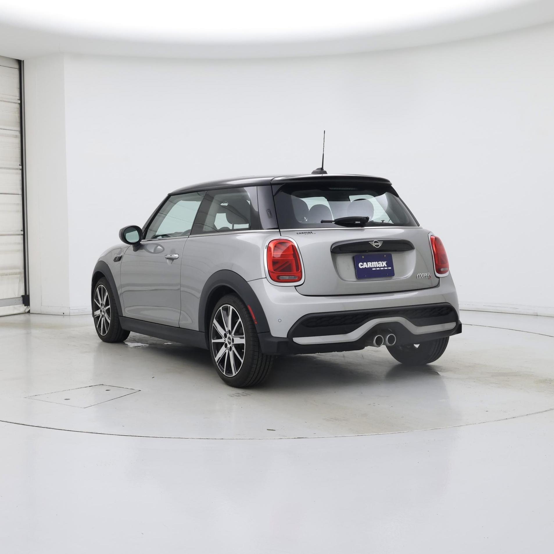 Thumbnail: 2023 MINI Cooper Hardtop - 2
