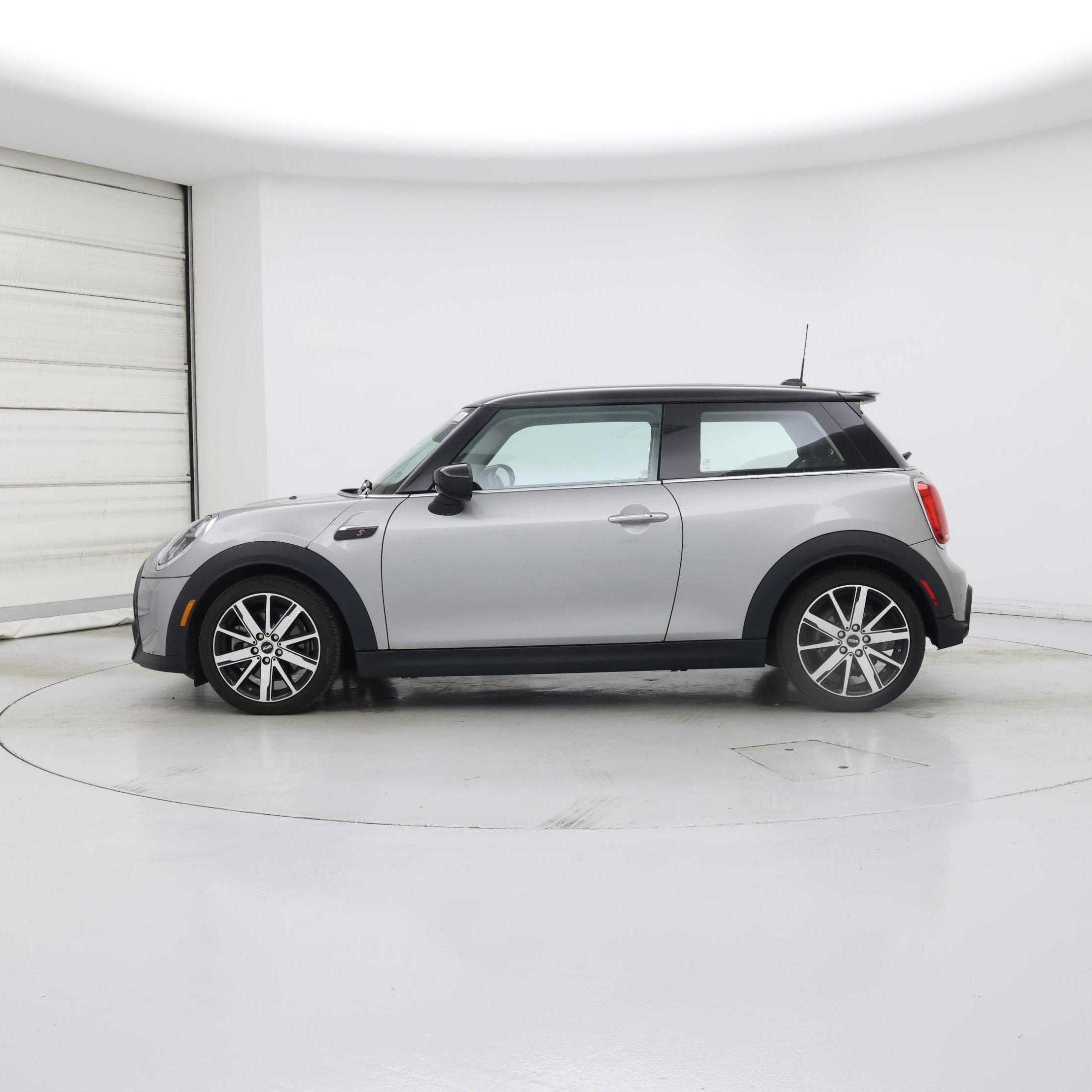 Thumbnail: 2023 MINI Cooper Hardtop - 3