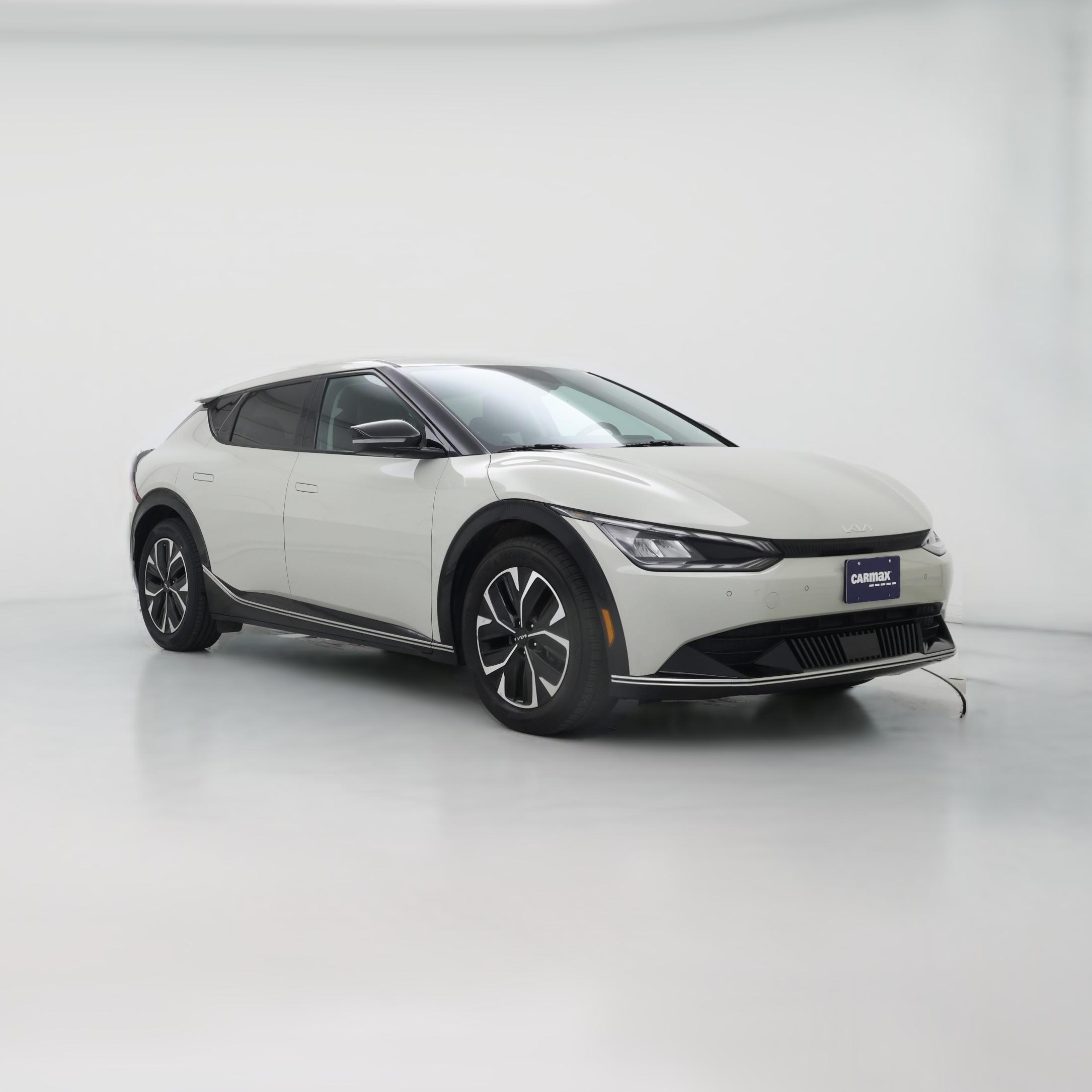 Thumbnail: 2022 Kia EV6 - 1