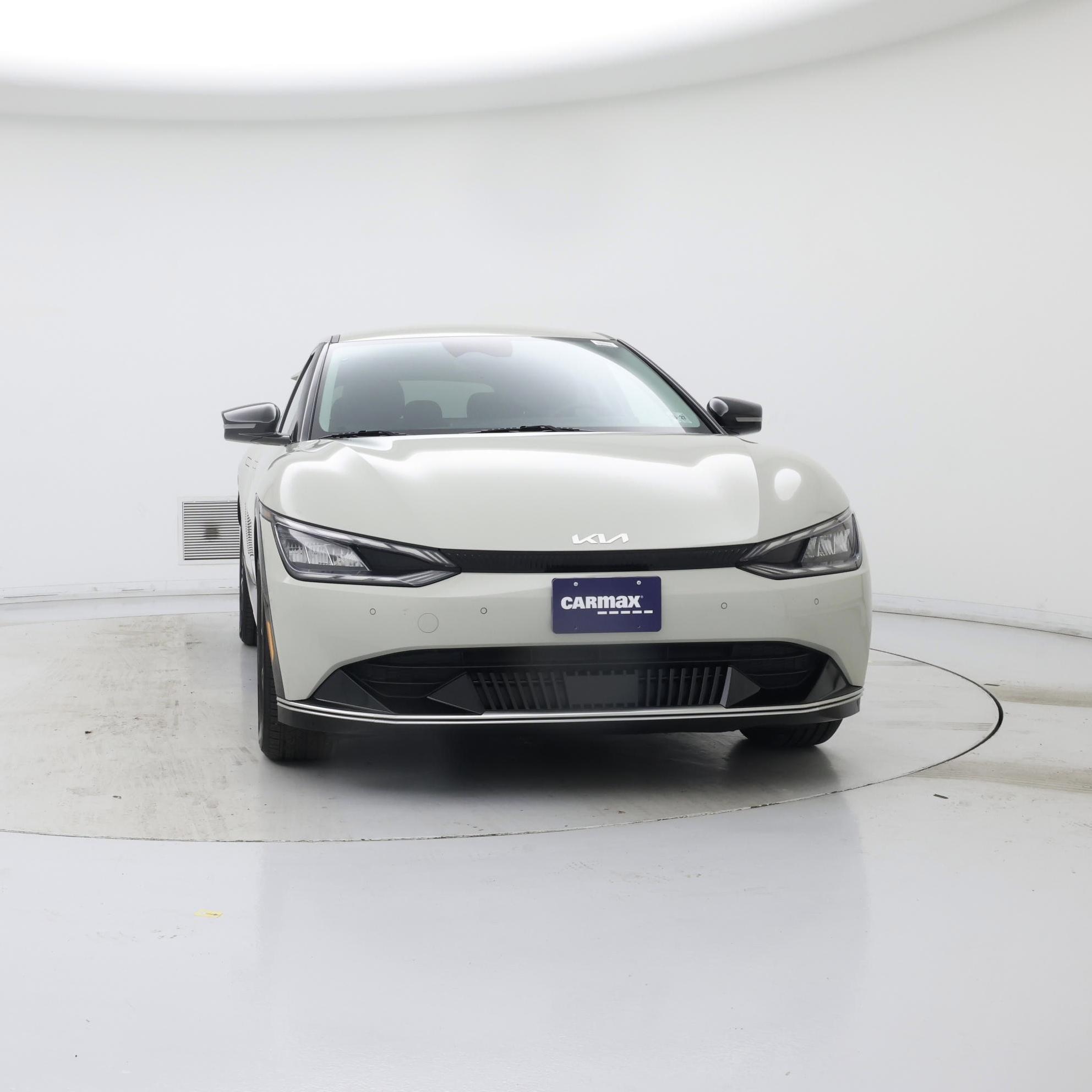 Thumbnail: 2022 Kia EV6 - 5