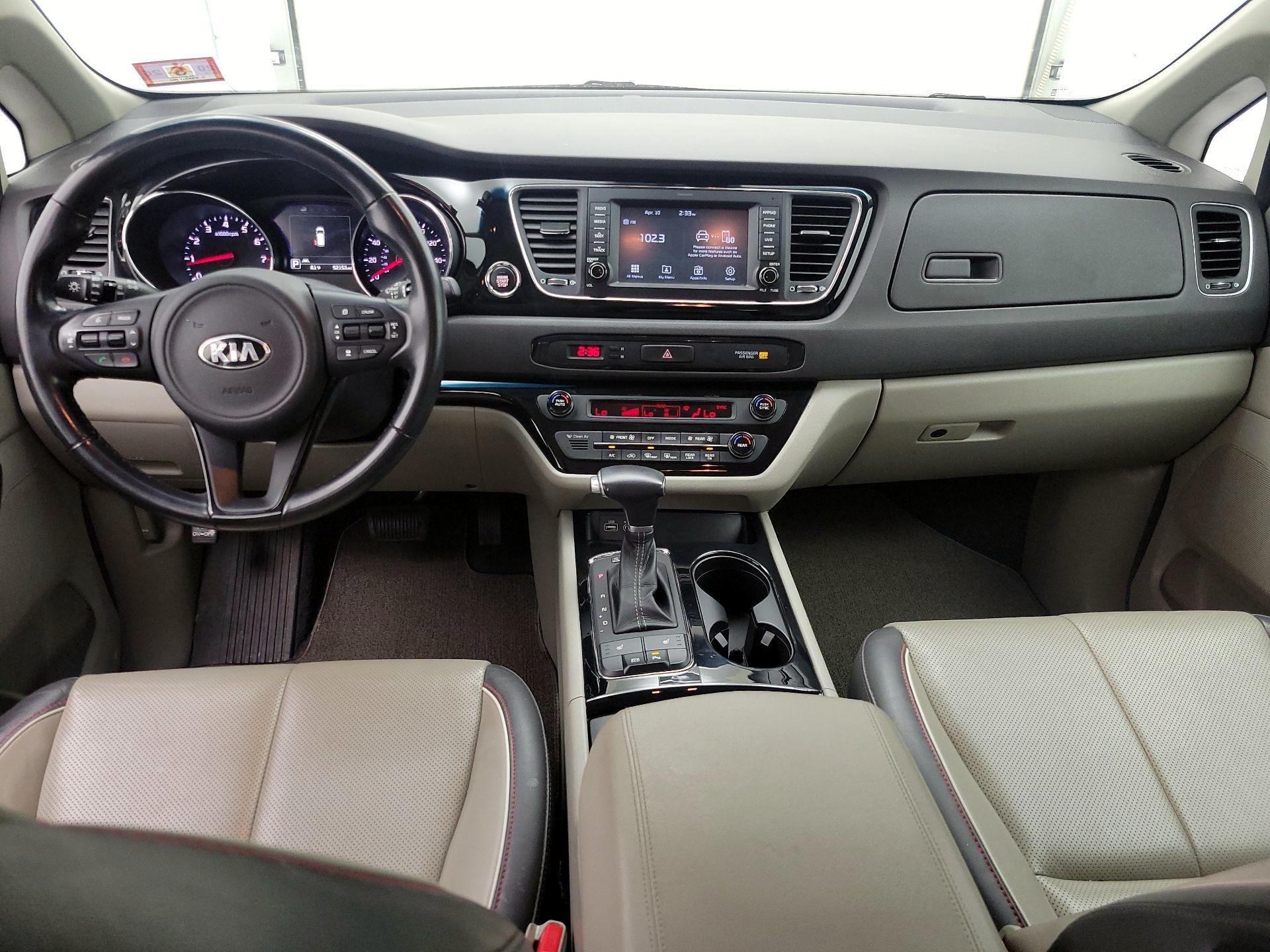 Thumbnail: 2017 Kia Sedona - 9