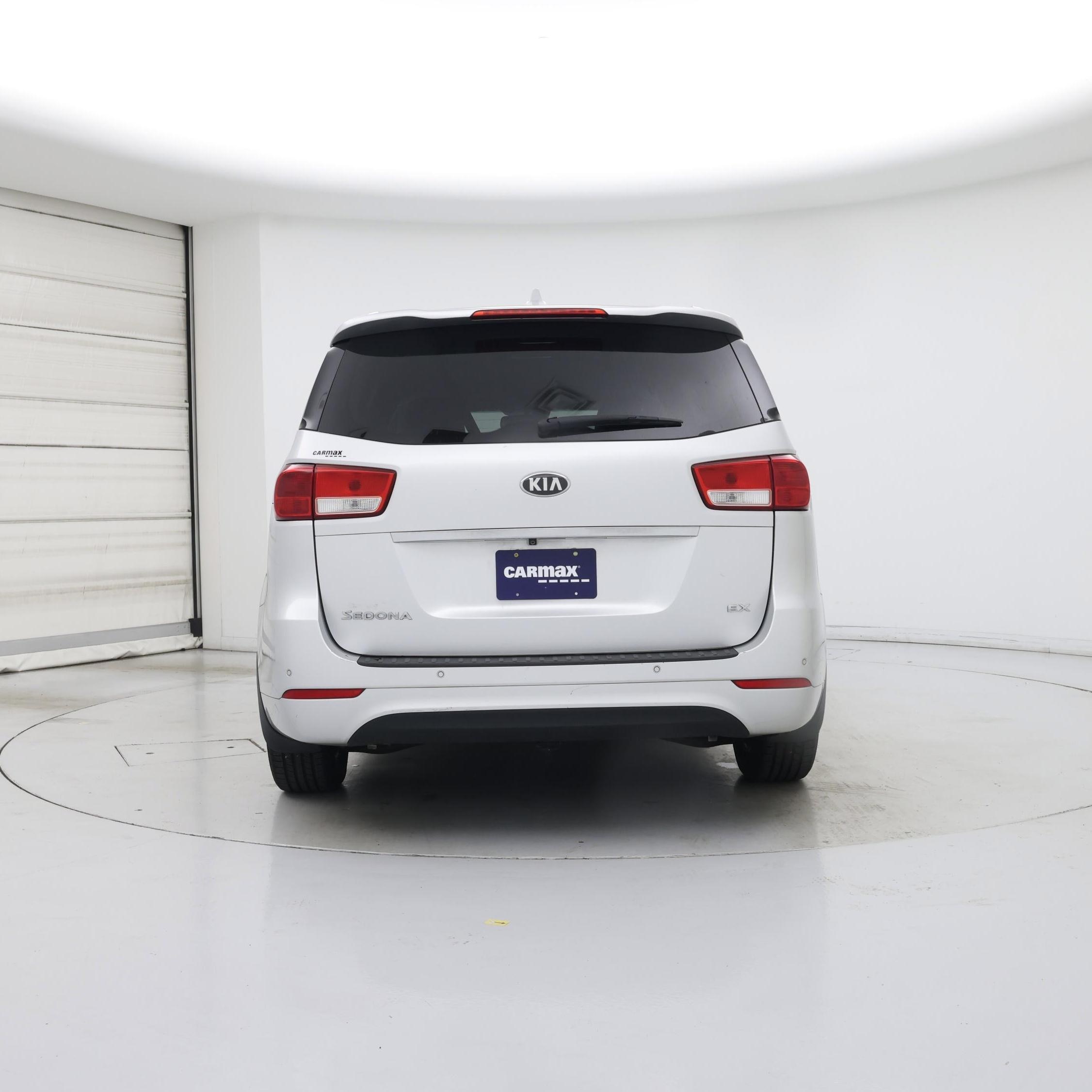 Thumbnail: 2017 Kia Sedona - 6