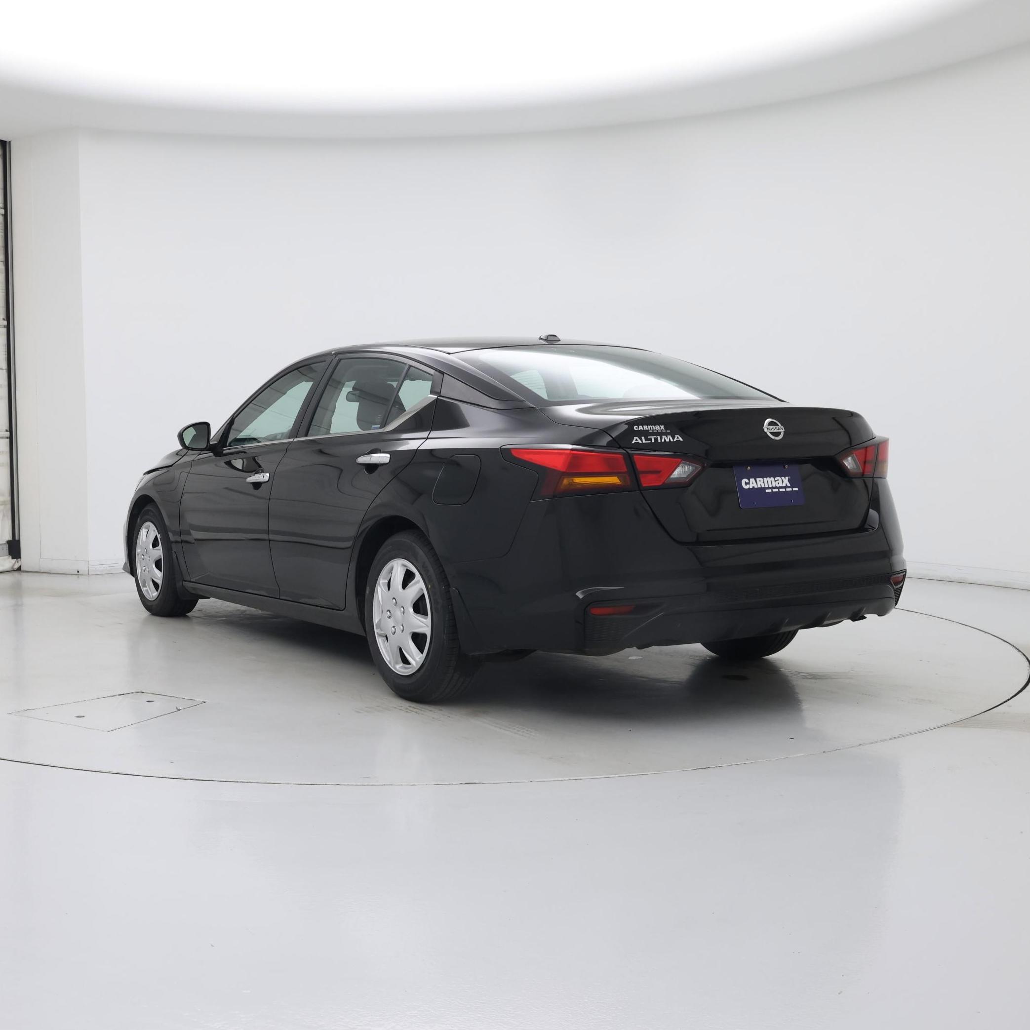 Thumbnail: 2020 Nissan Altima - 2