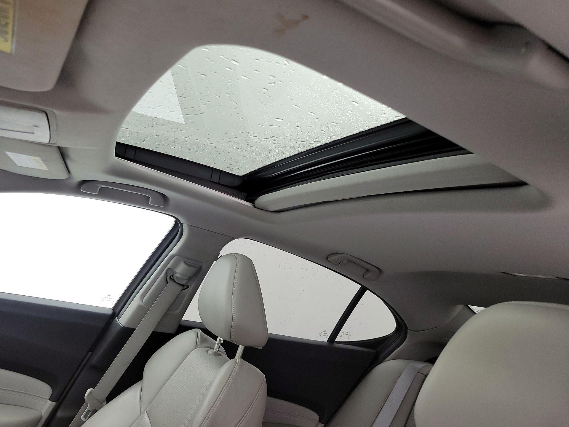 Thumbnail: 2015 Acura TLX - 18