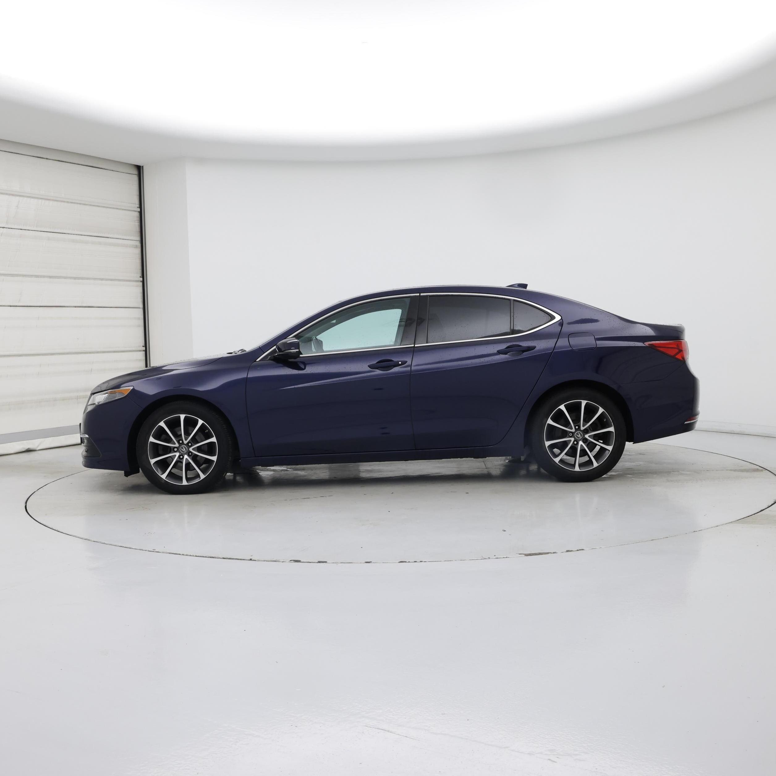 Thumbnail: 2015 Acura TLX - 3