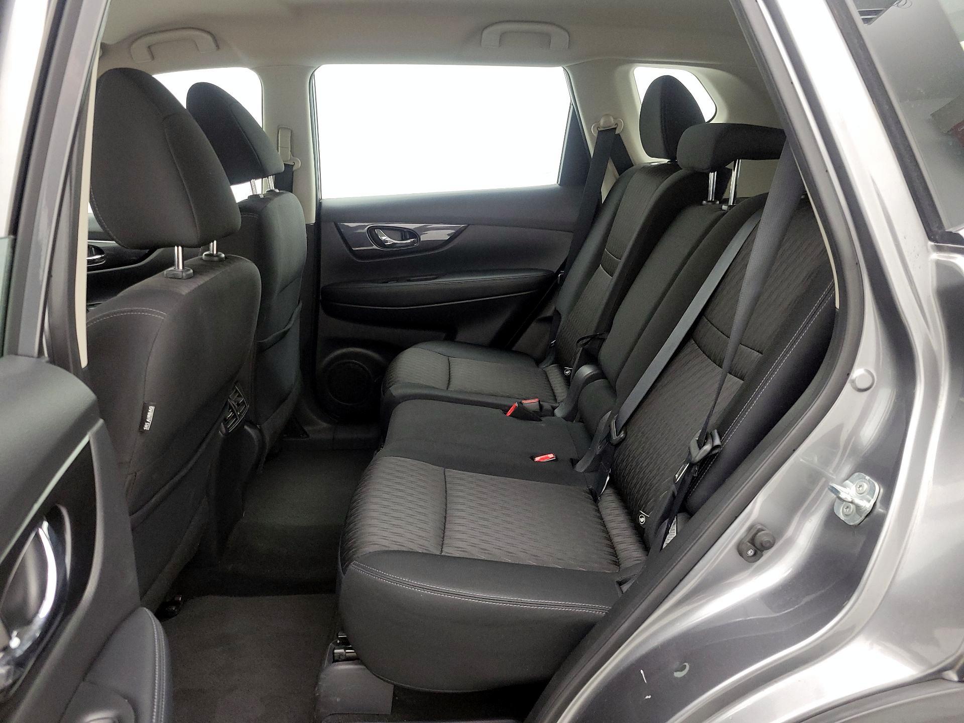 Thumbnail: 2018 Nissan Rogue - 19