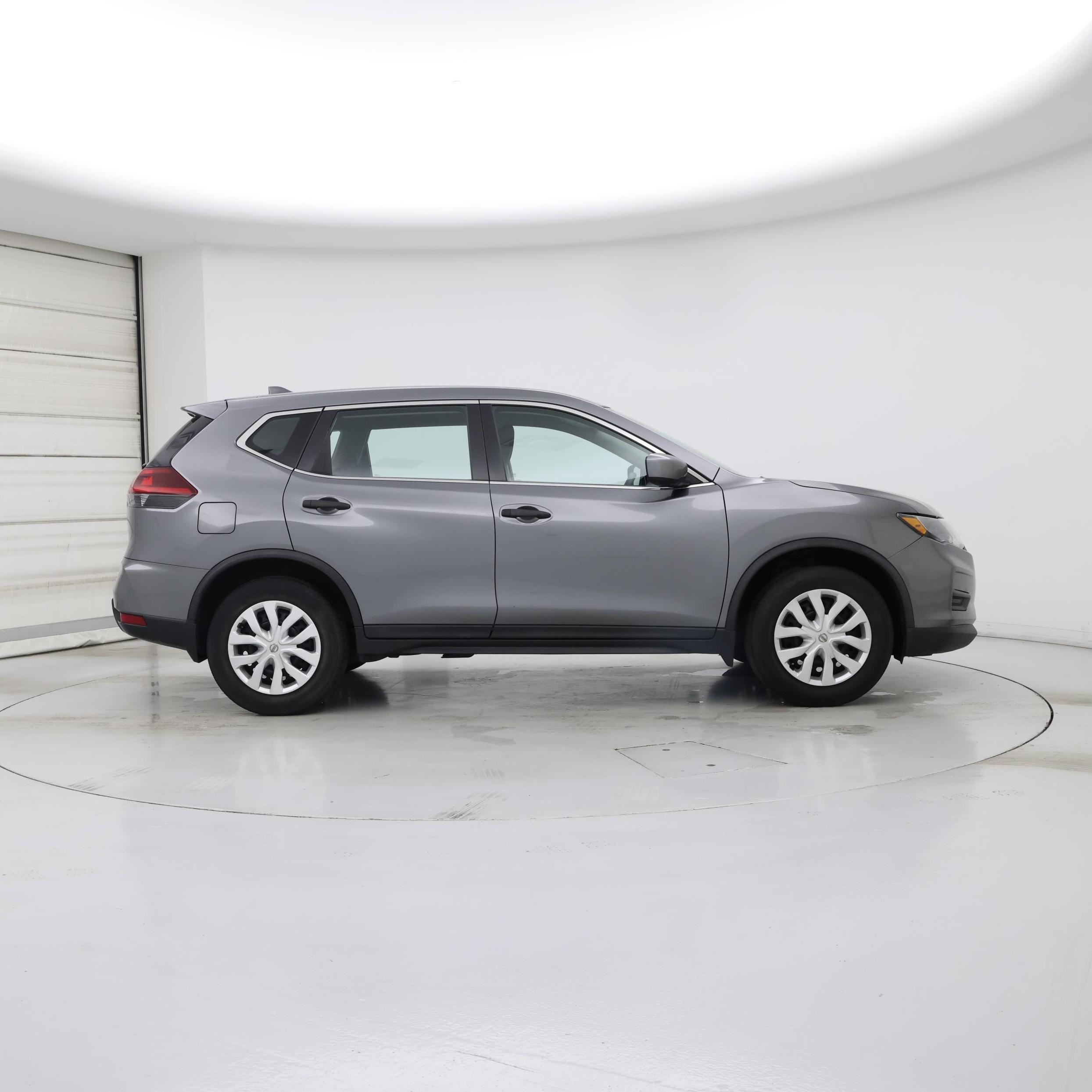 Thumbnail: 2018 Nissan Rogue - 7