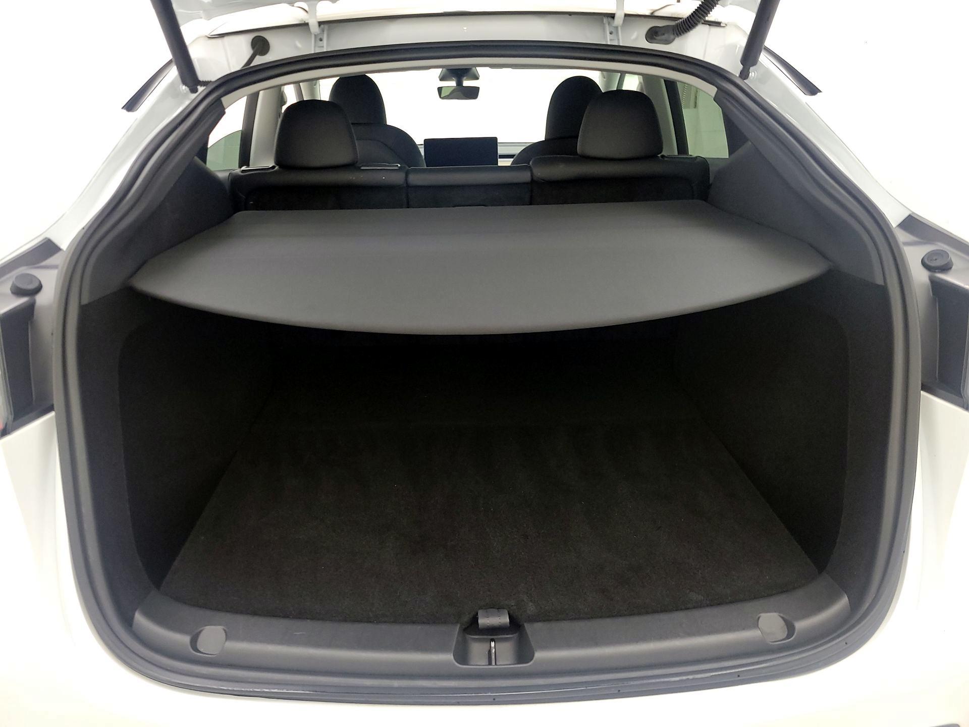 Thumbnail: 2023 Tesla Model Y - 18