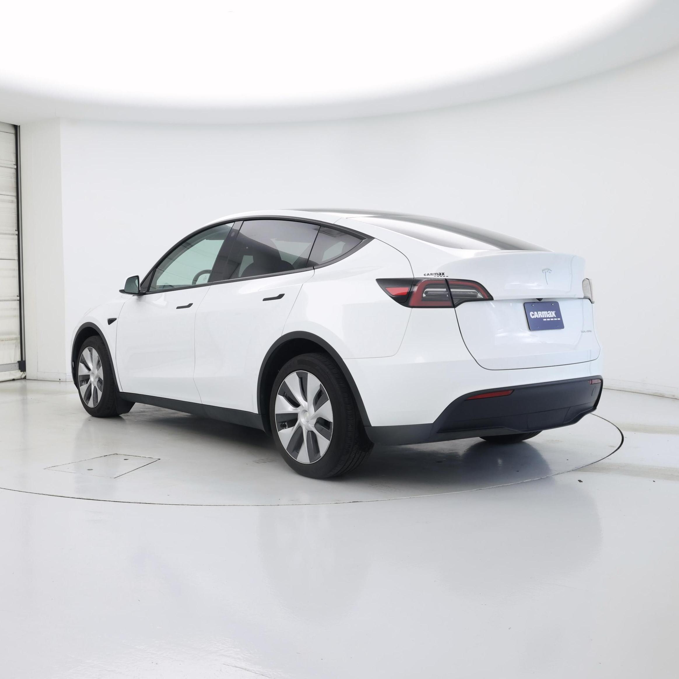 Thumbnail: 2023 Tesla Model Y - 2