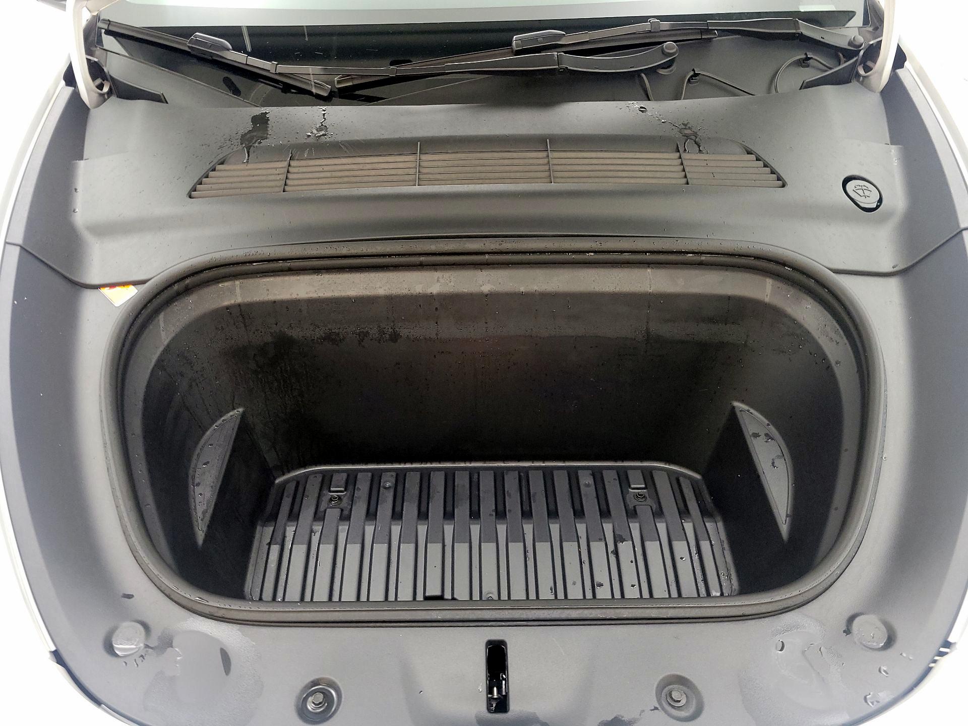 Thumbnail: 2023 Tesla Model Y - 19