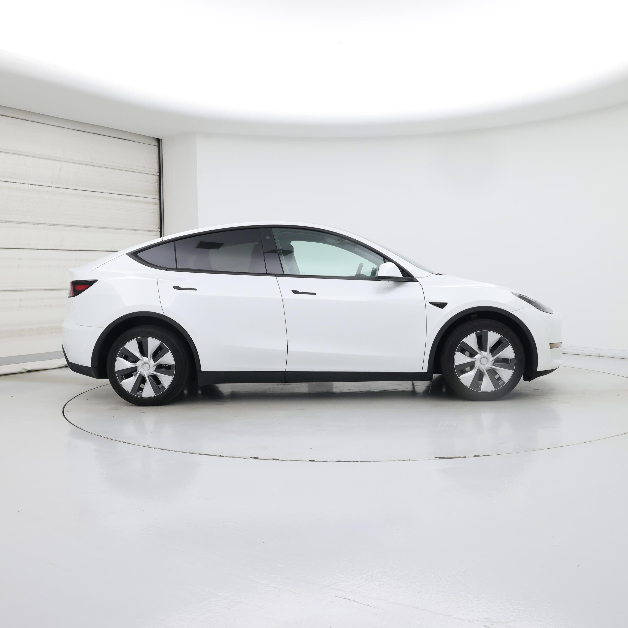 Thumbnail: 2023 Tesla Model Y - 7