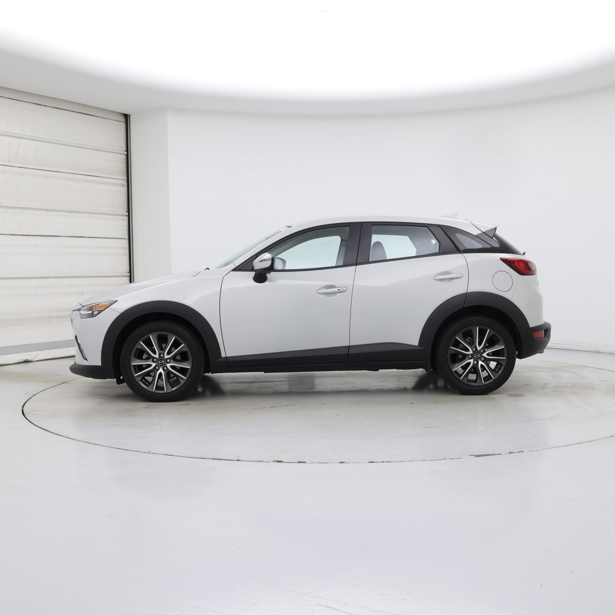 Thumbnail: 2017 Mazda CX-3 - 3