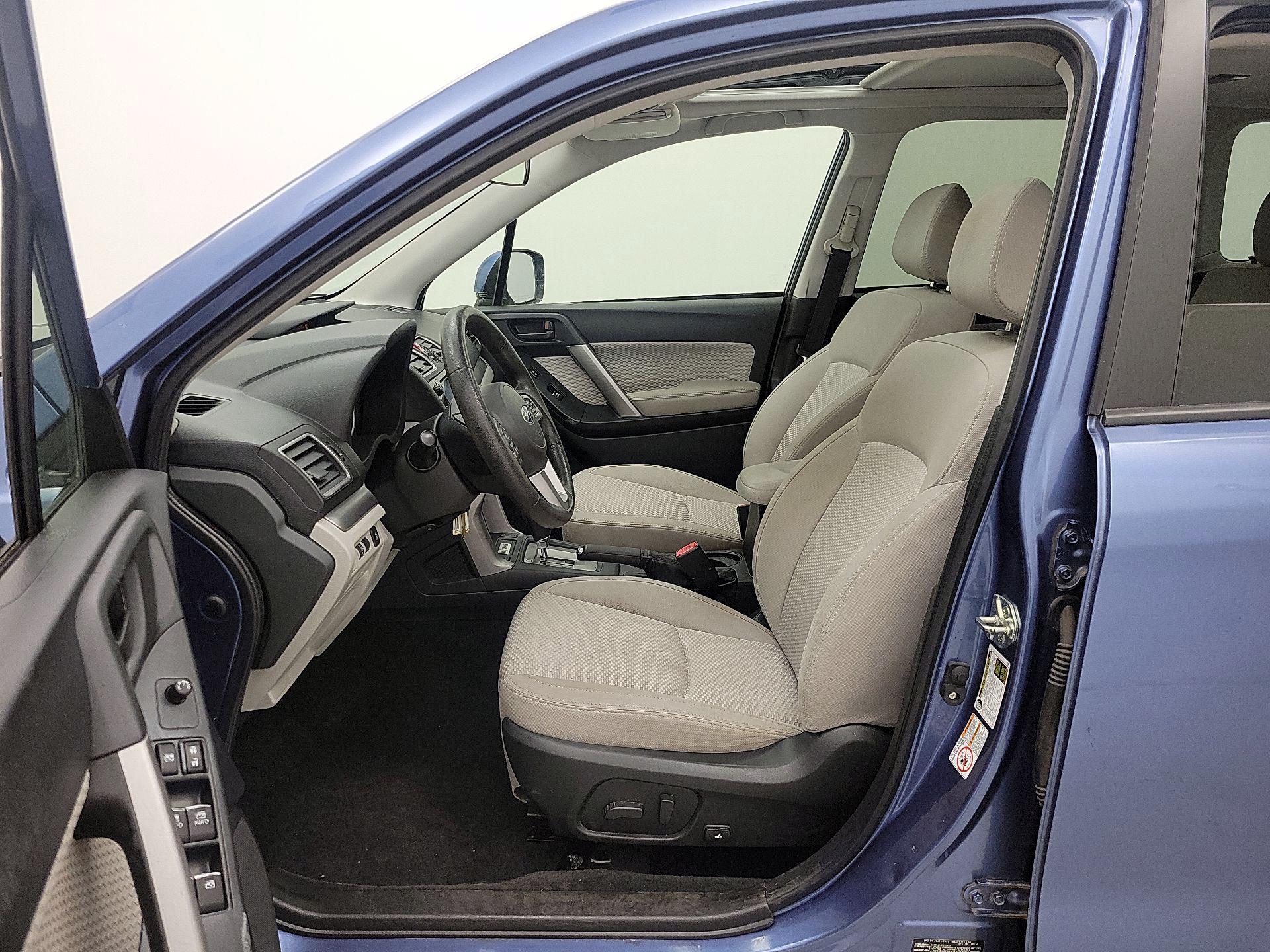 Thumbnail: 2017 Subaru Forester - 11