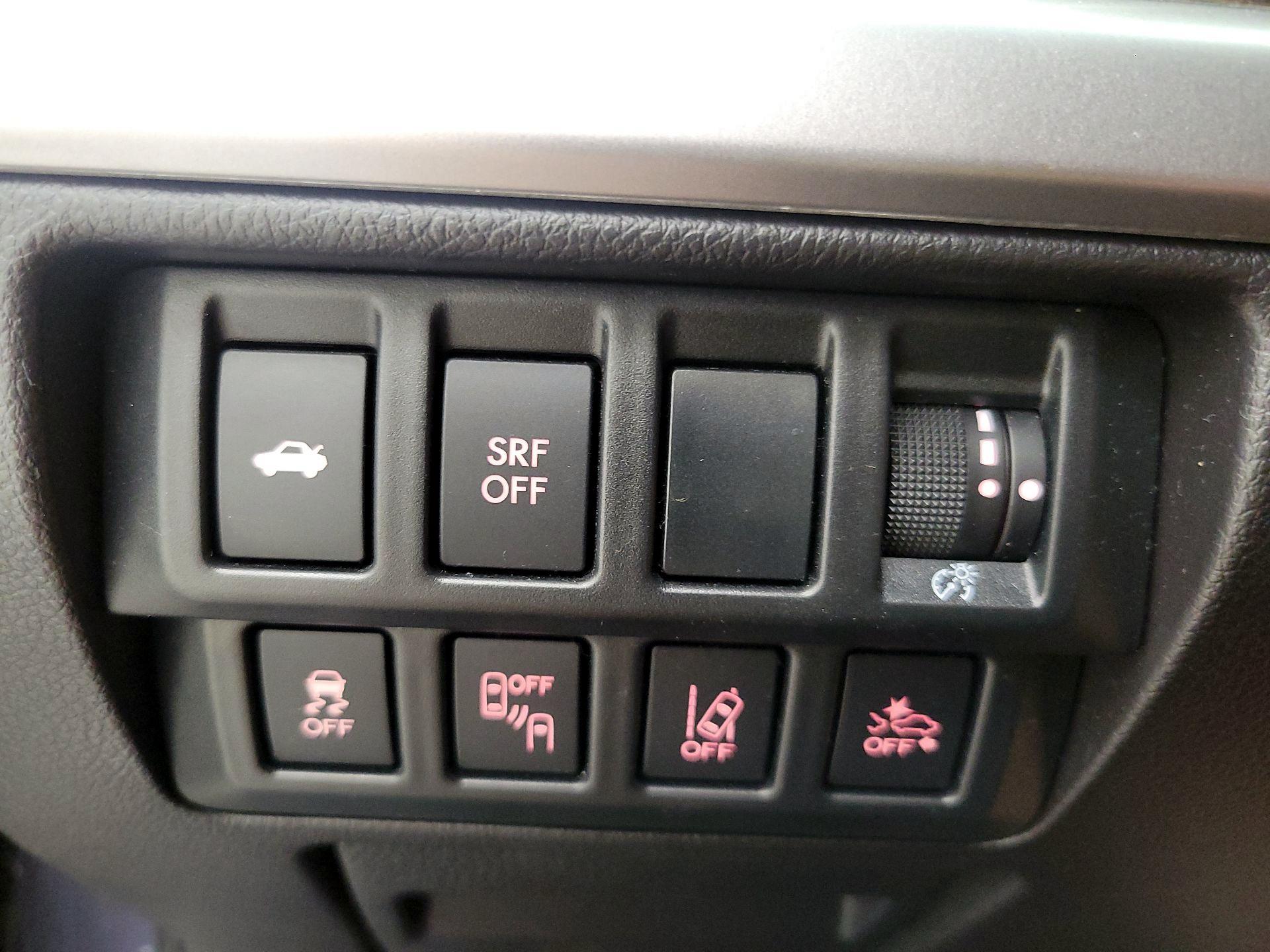 Thumbnail: 2016 Subaru Legacy - 13