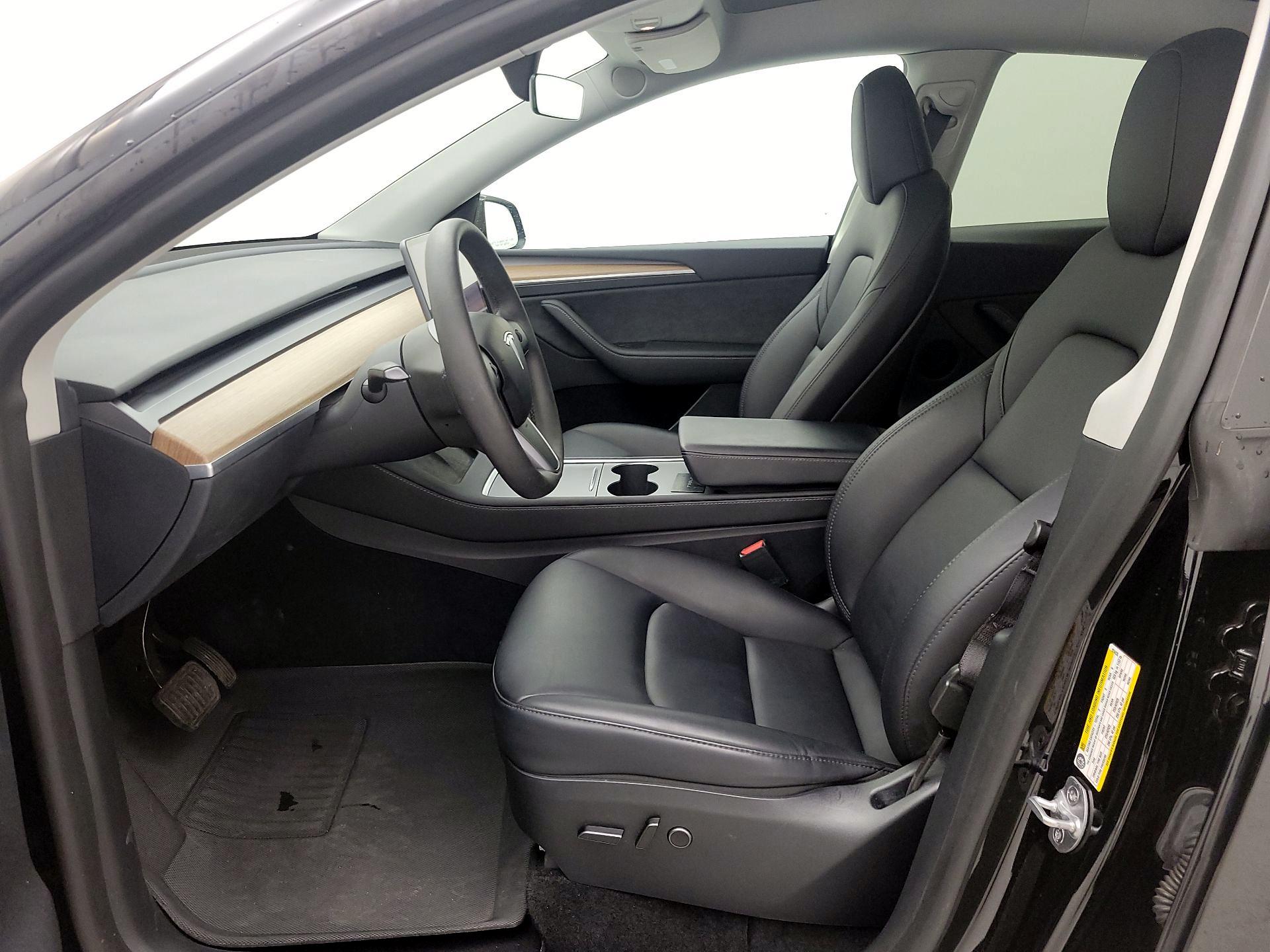 Thumbnail: 2023 Tesla Model Y - 11