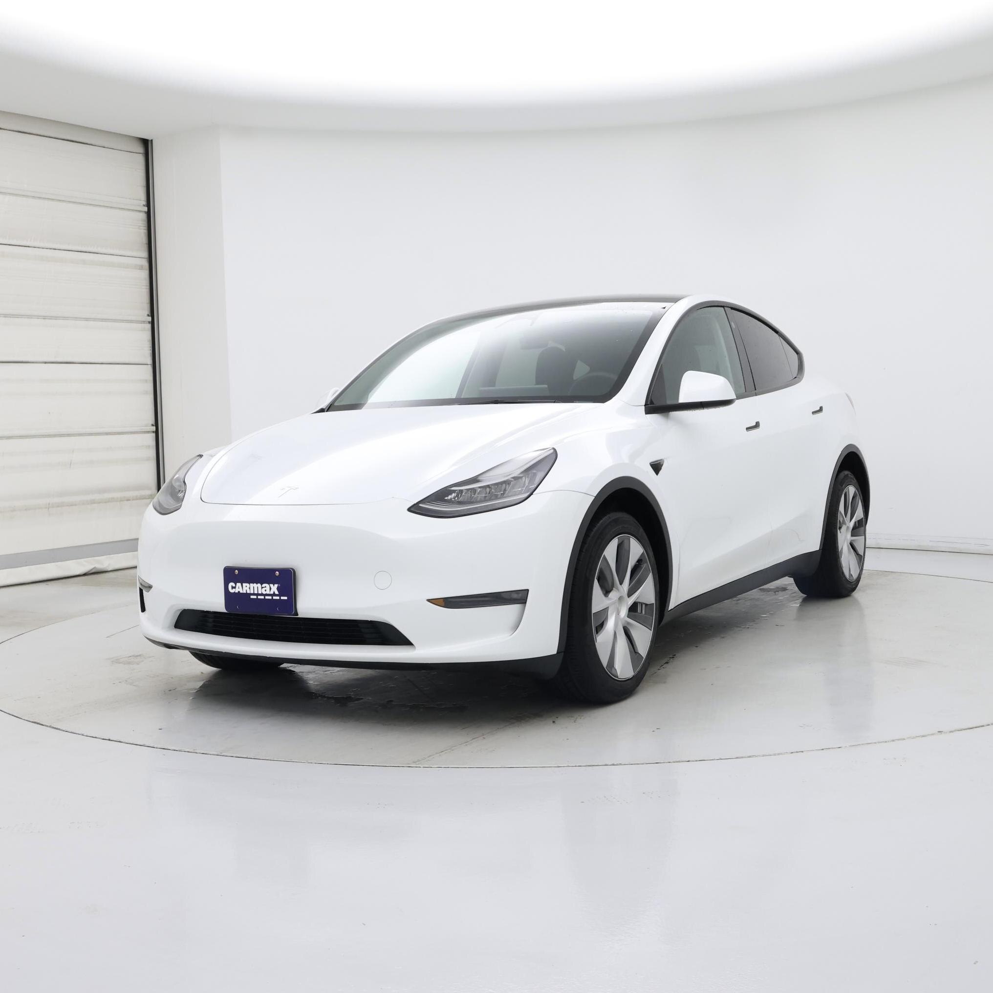 Thumbnail: 2023 Tesla Model Y - 4