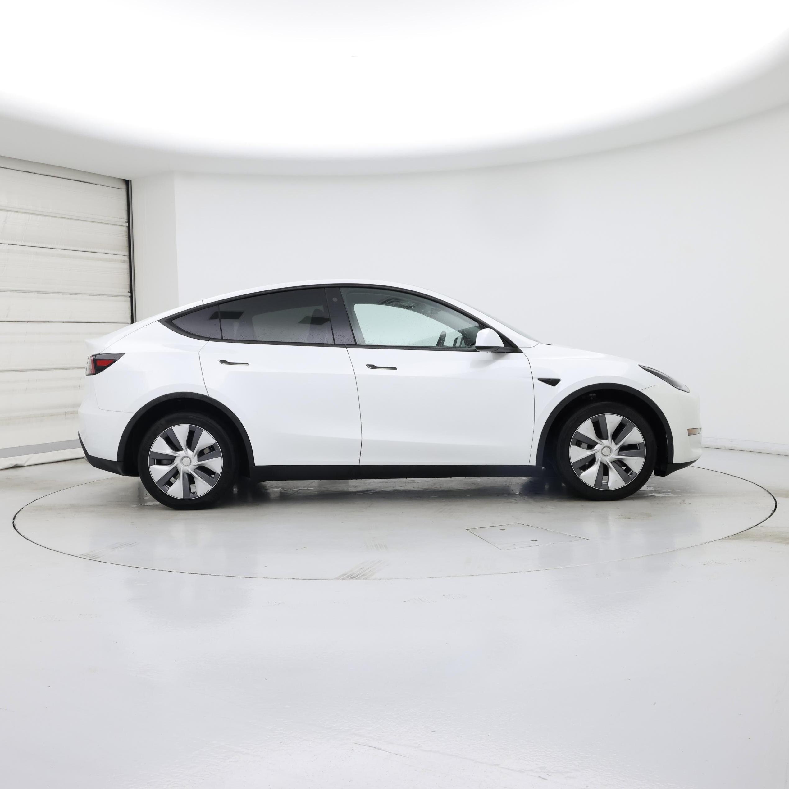 Thumbnail: 2023 Tesla Model Y - 7