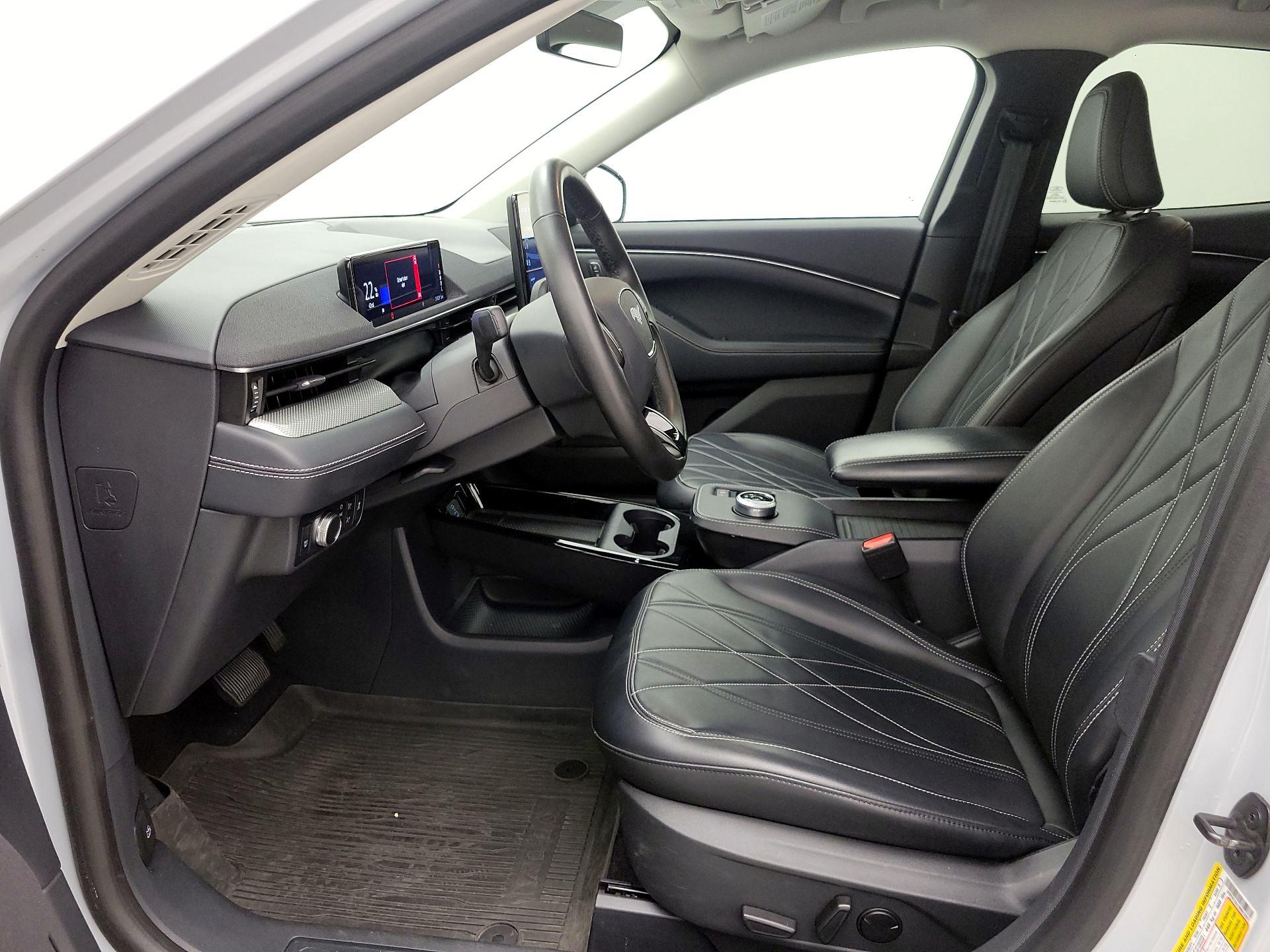 Thumbnail: 2022 Ford Mustang Mach-E - 11