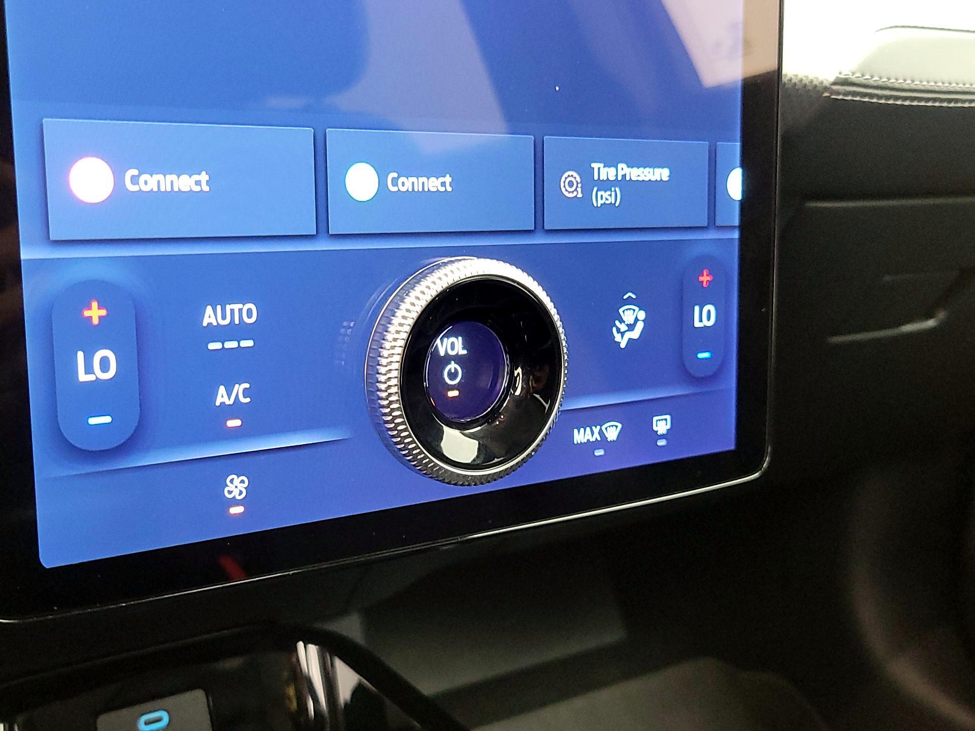 Thumbnail: 2022 Ford Mustang Mach-E - 17