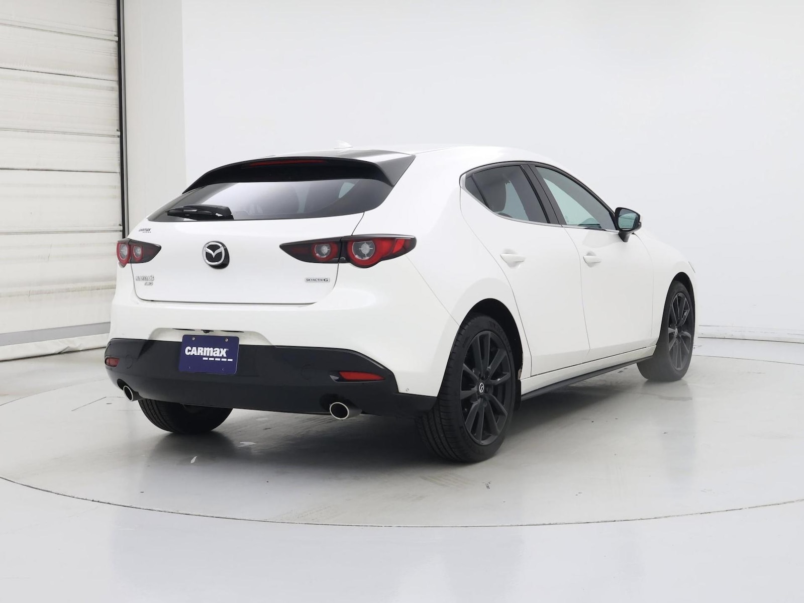 2023 Mazda Mazda3 Premium - Photo 9