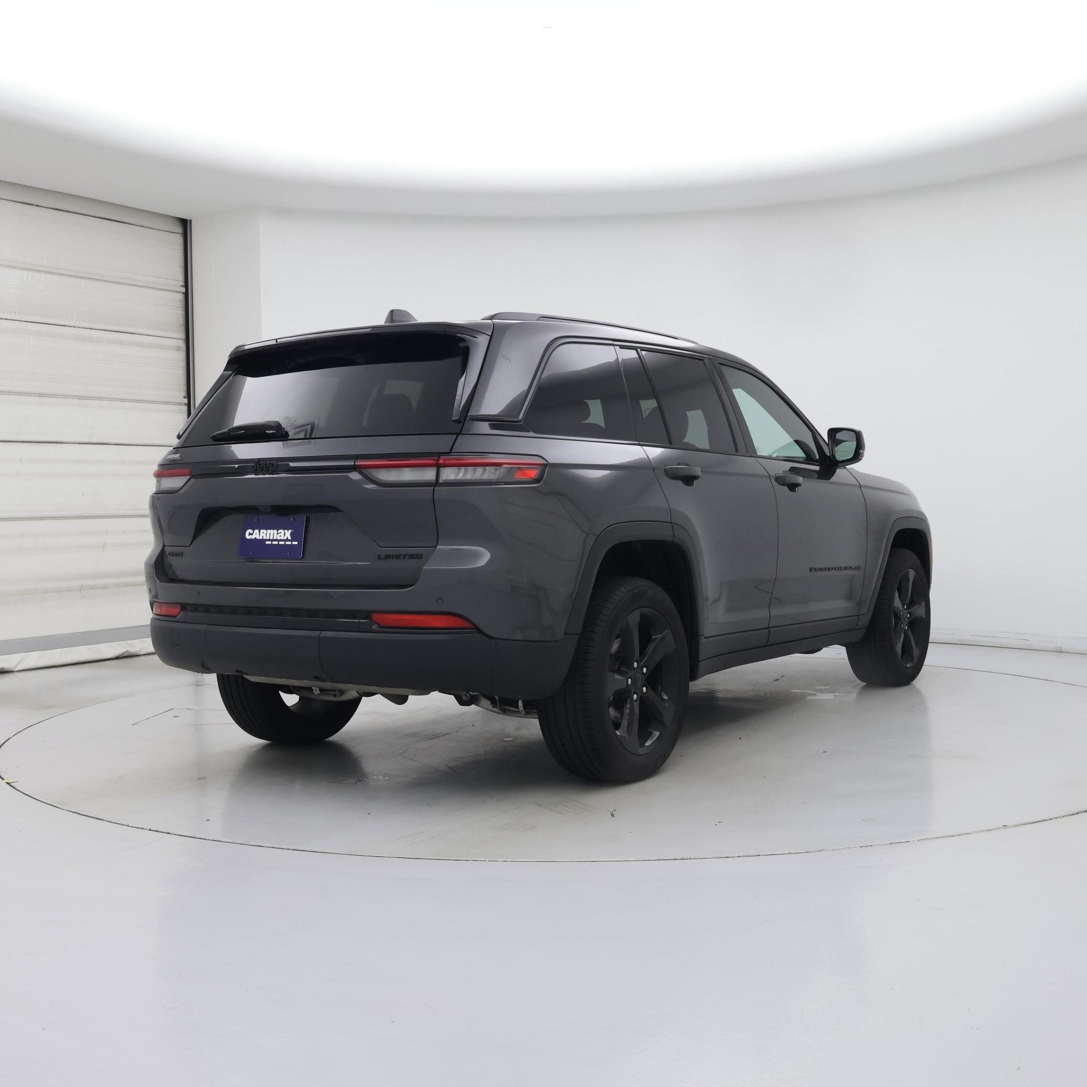 Thumbnail: 2025 Jeep Grand Cherokee - 8