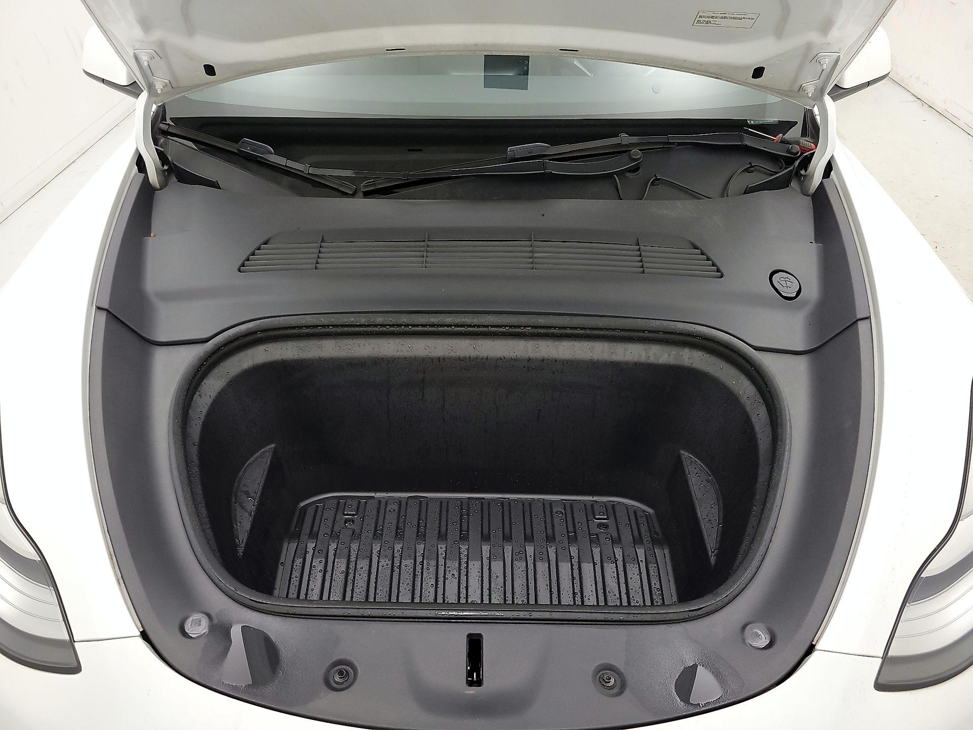 Thumbnail: 2023 Tesla Model Y - 20