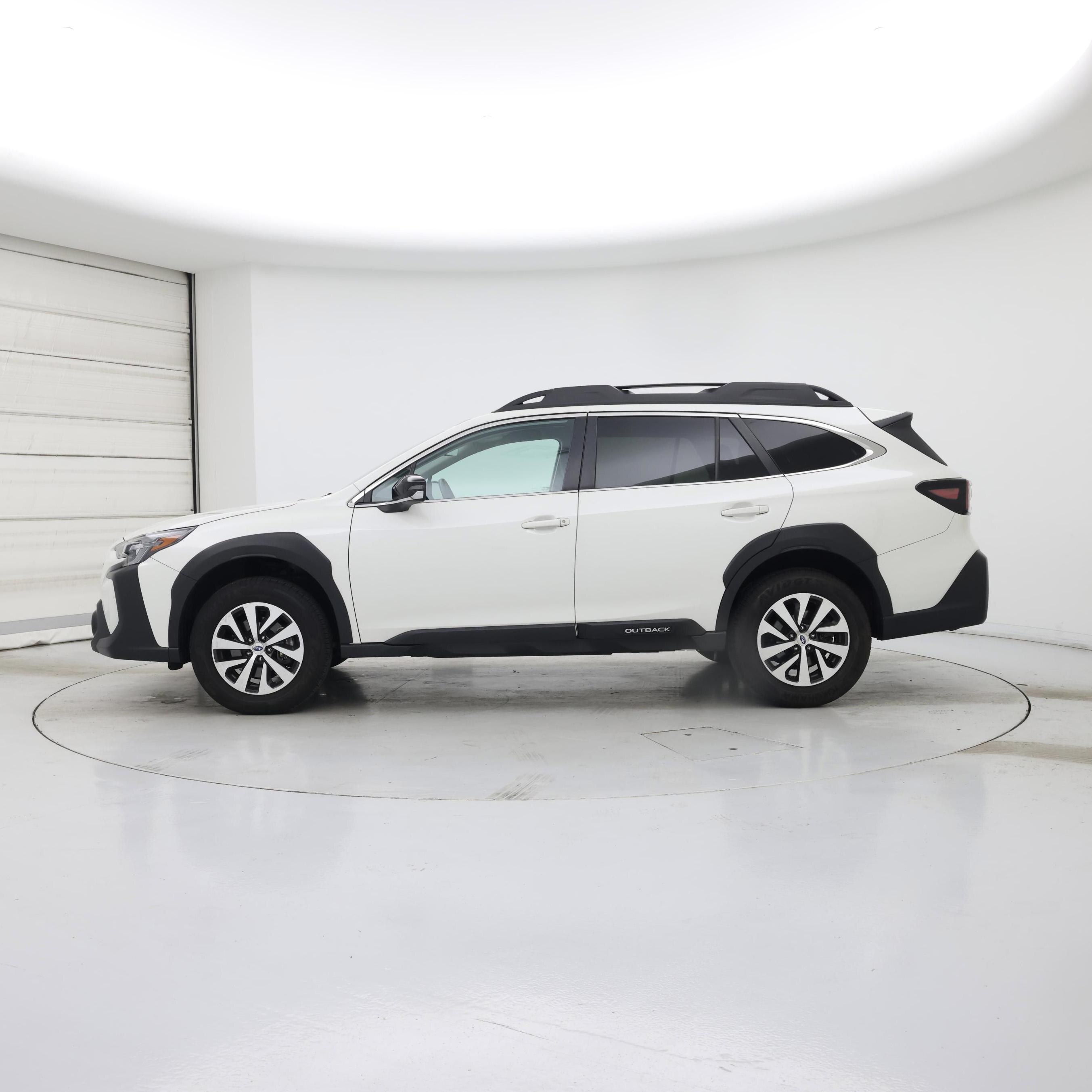 Thumbnail: 2023 Subaru Outback - 3