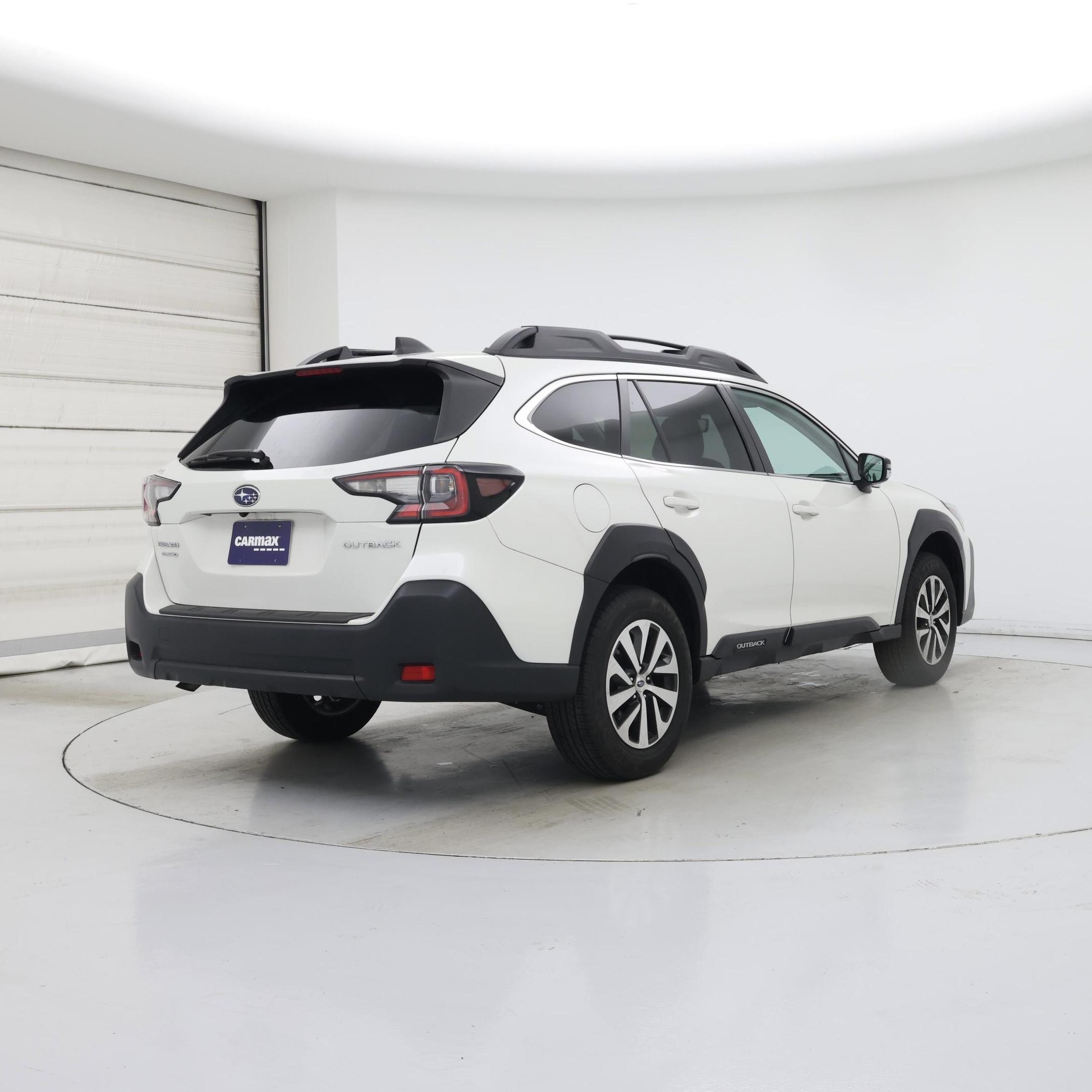 Thumbnail: 2023 Subaru Outback - 8