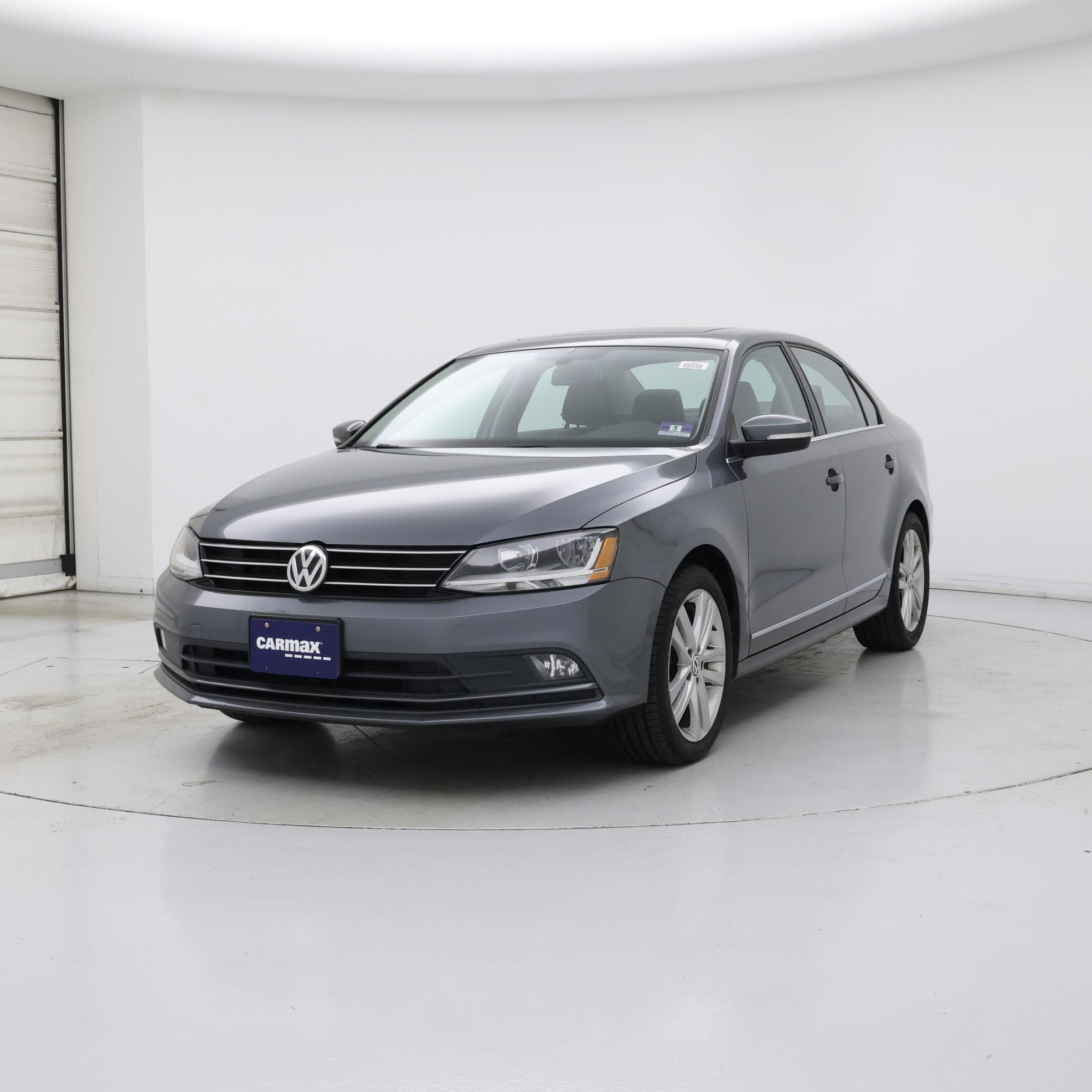 Thumbnail: 2017 Volkswagen Jetta - 4