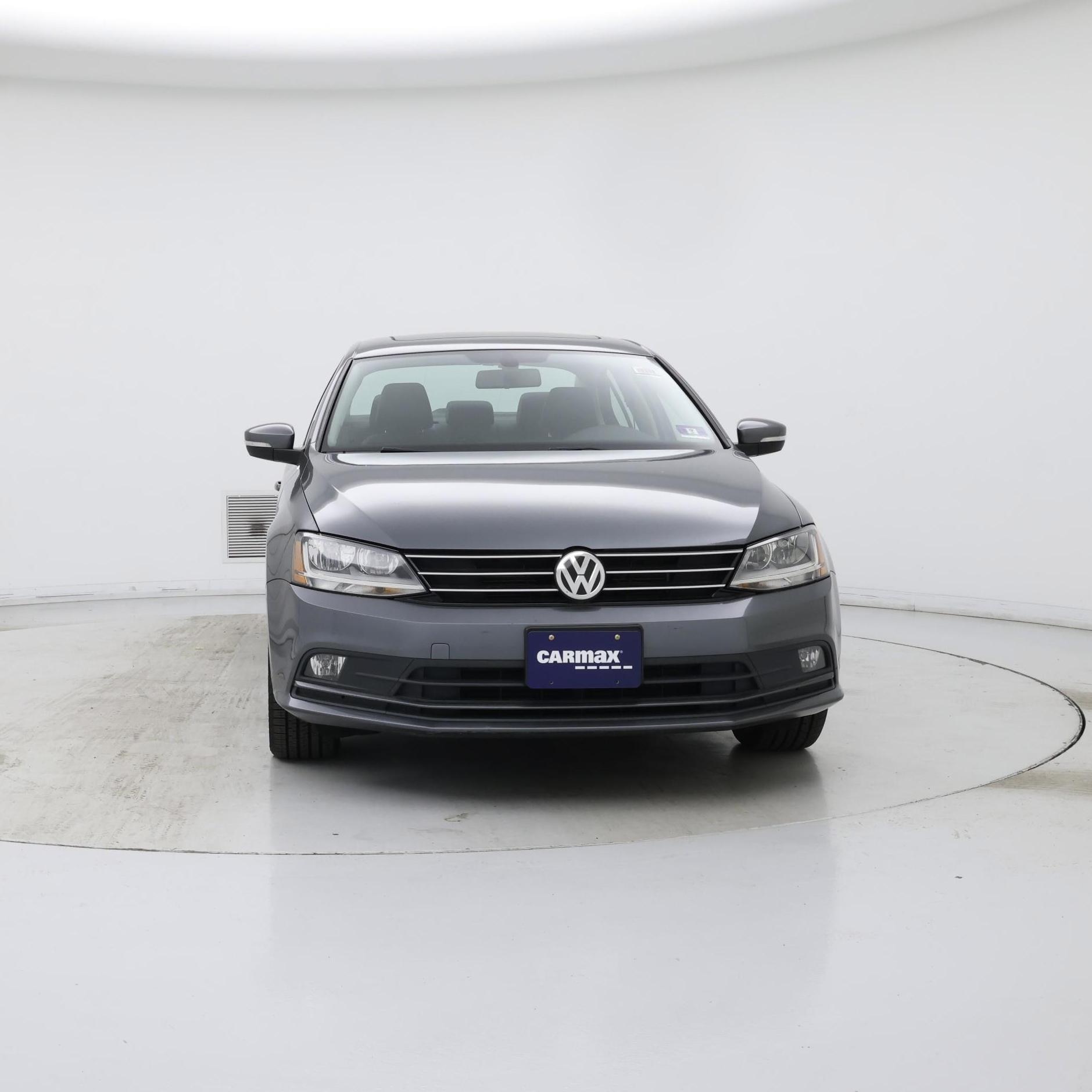 Thumbnail: 2017 Volkswagen Jetta - 5