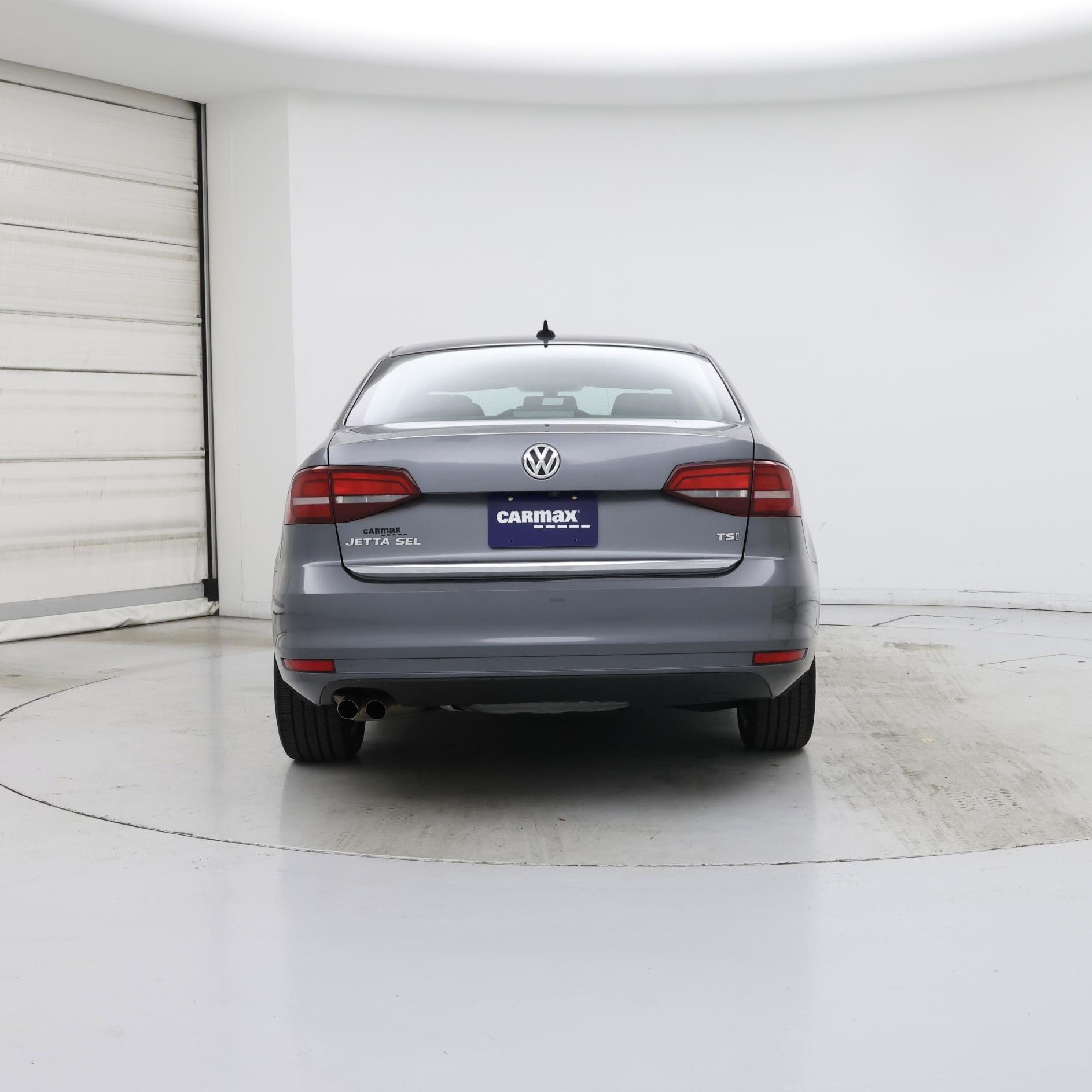 Thumbnail: 2017 Volkswagen Jetta - 6