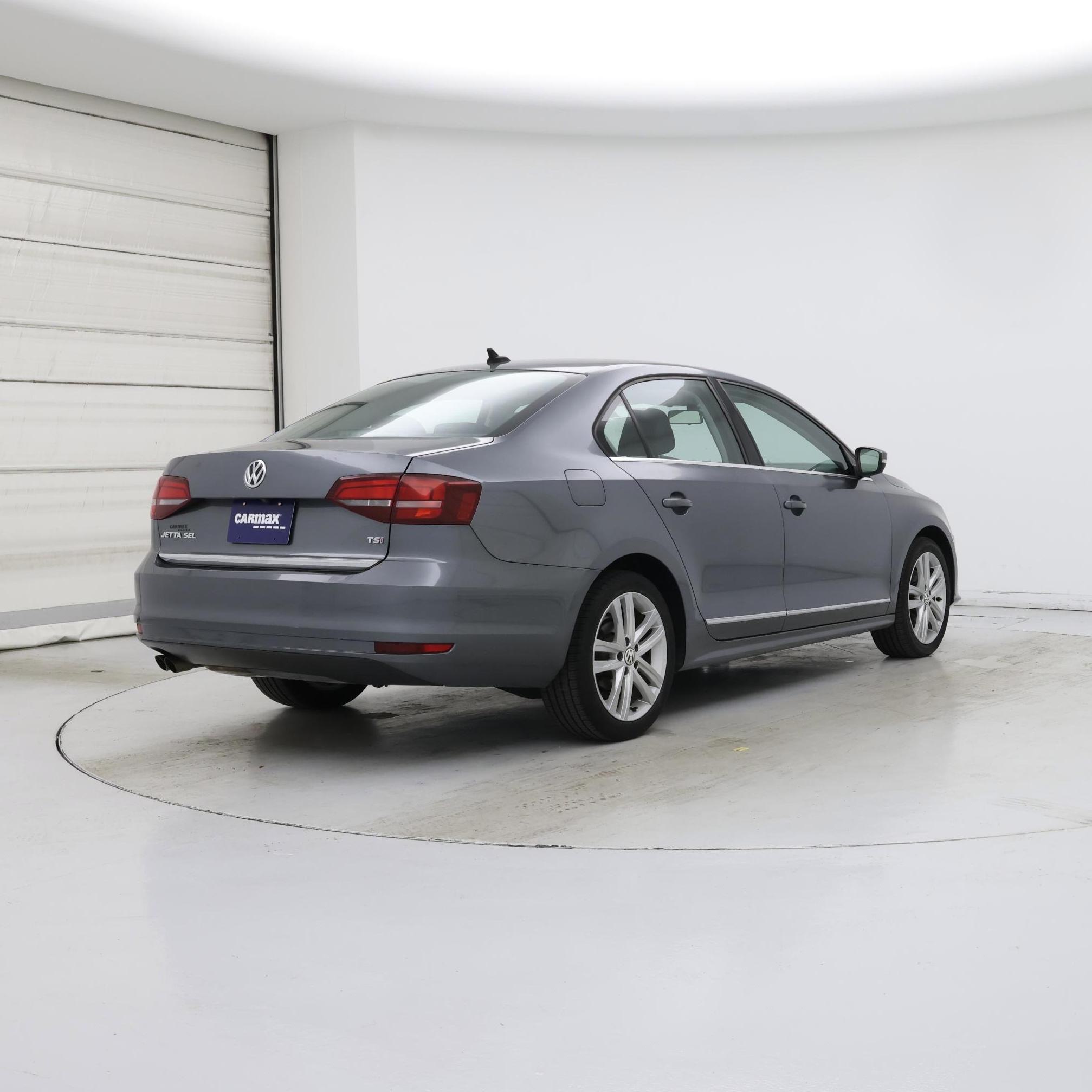 Thumbnail: 2017 Volkswagen Jetta - 8