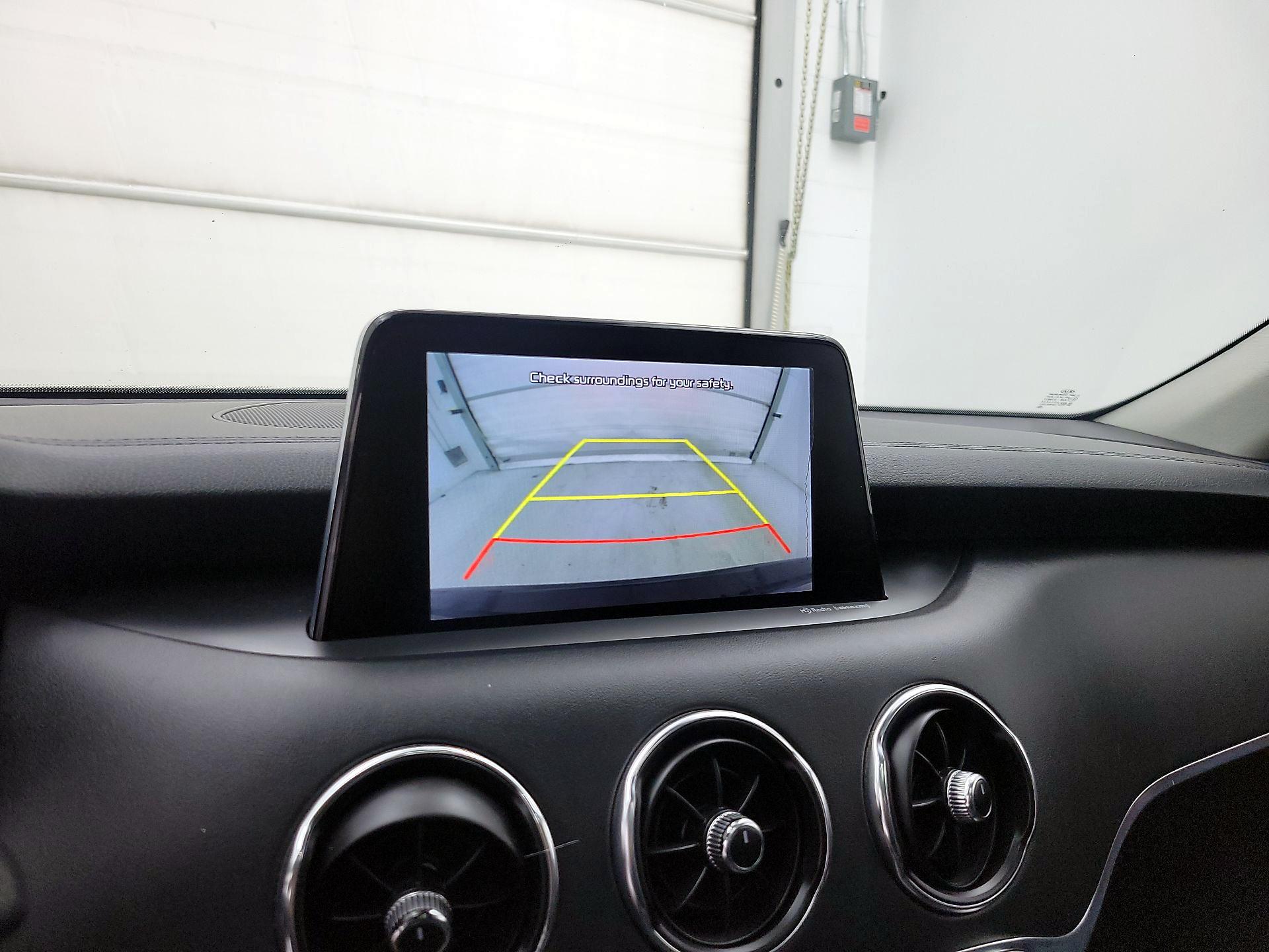 Thumbnail: 2018 Kia Stinger - 14