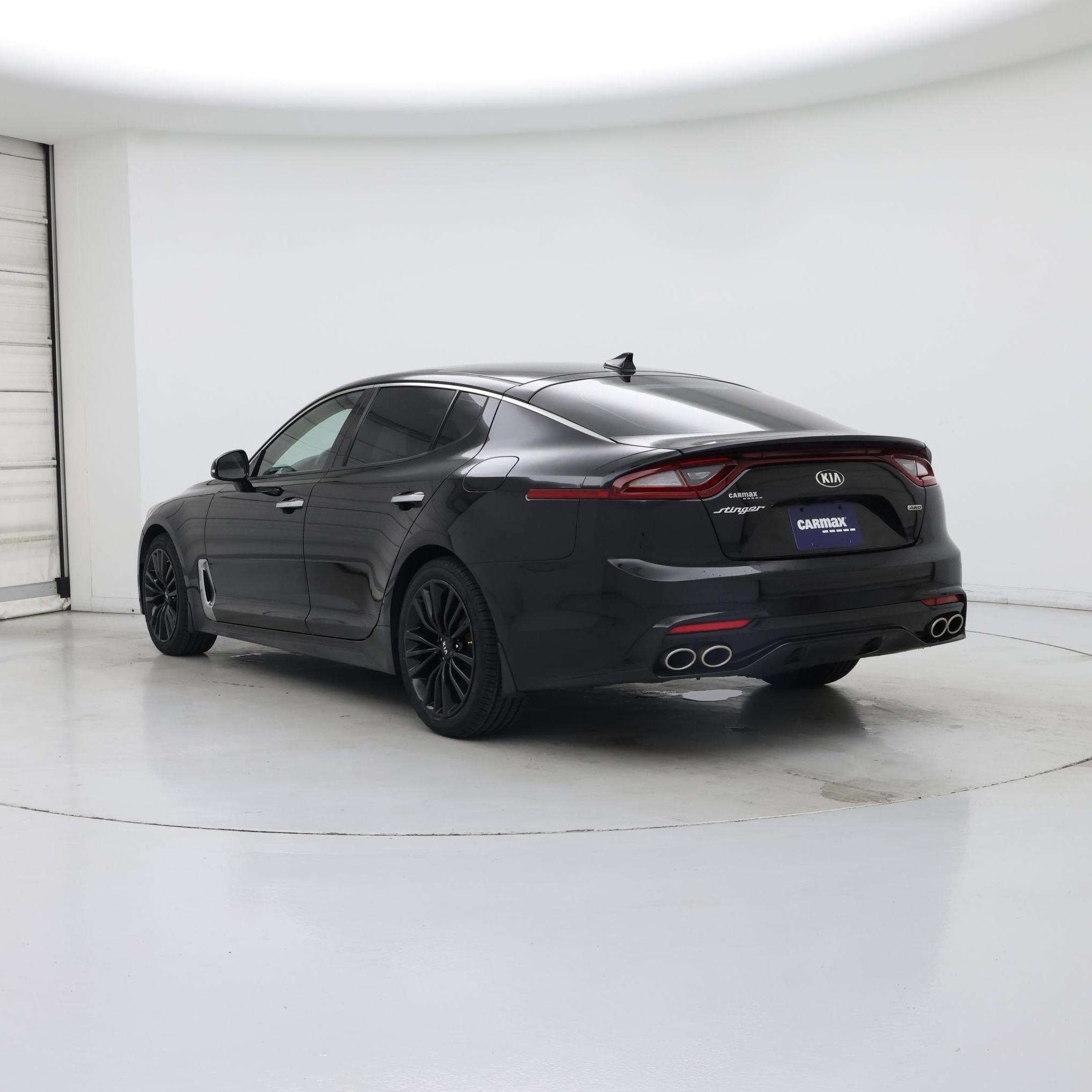 Thumbnail: 2018 Kia Stinger - 2