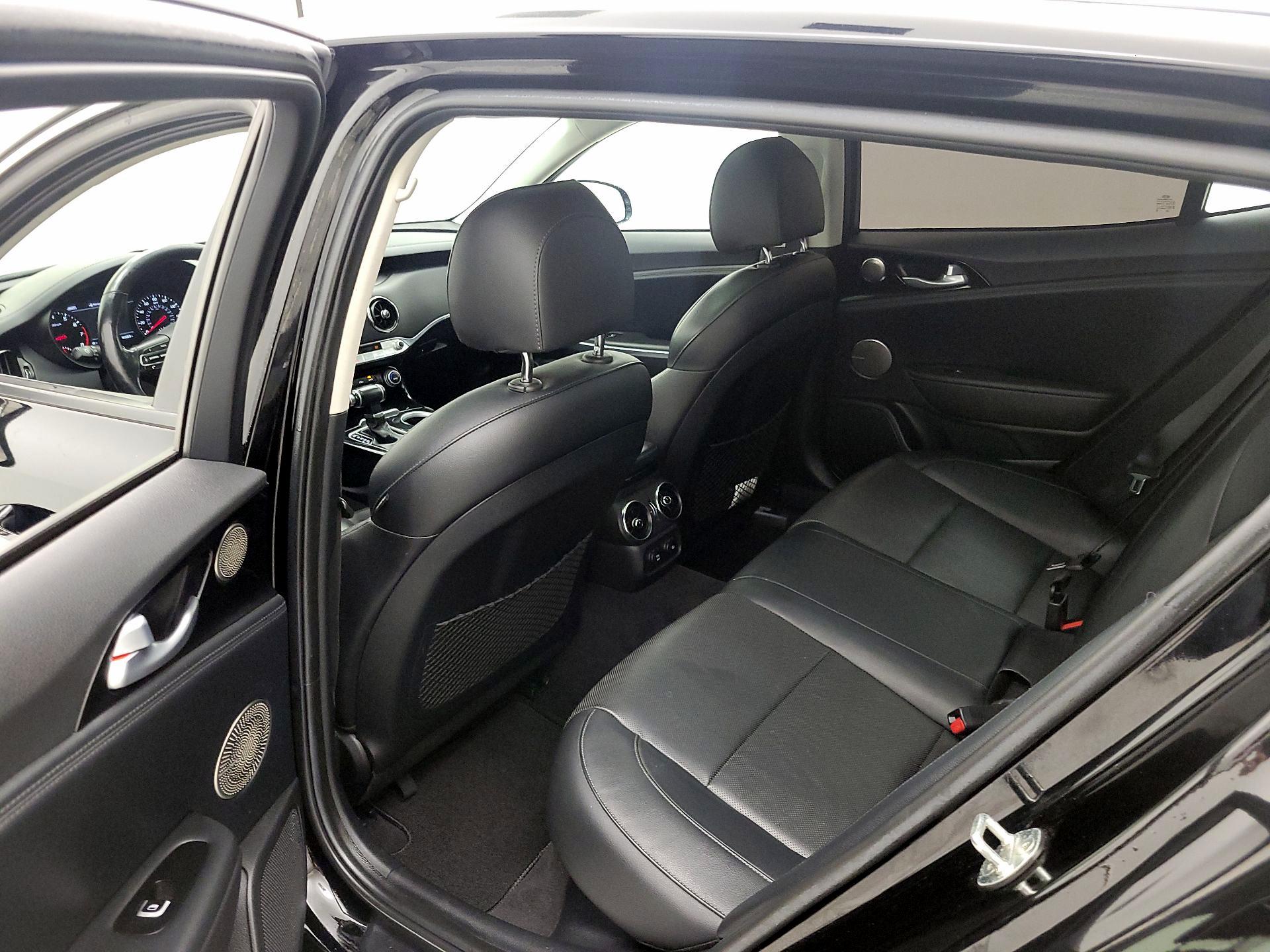 Thumbnail: 2018 Kia Stinger - 19