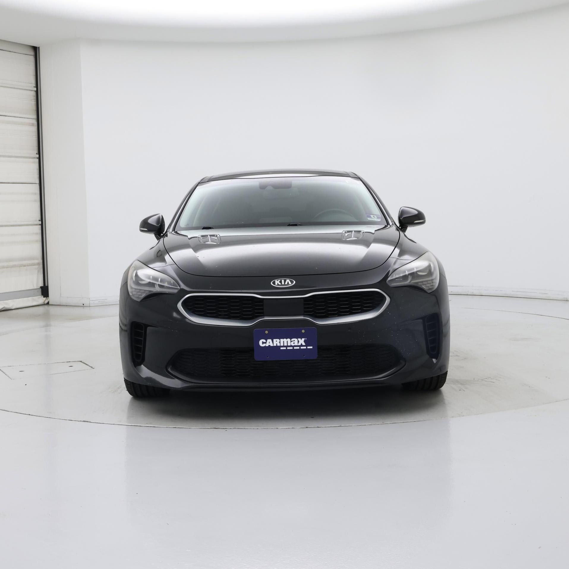 Thumbnail: 2018 Kia Stinger - 5