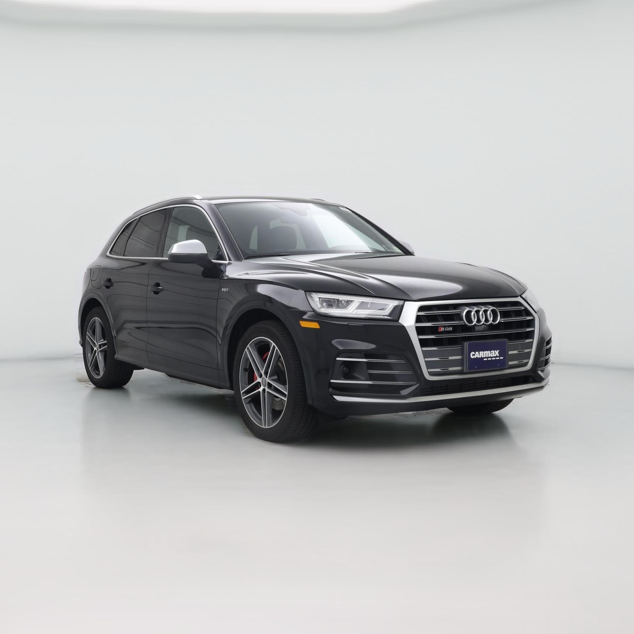 Thumbnail: 2018 Audi SQ5 - 1