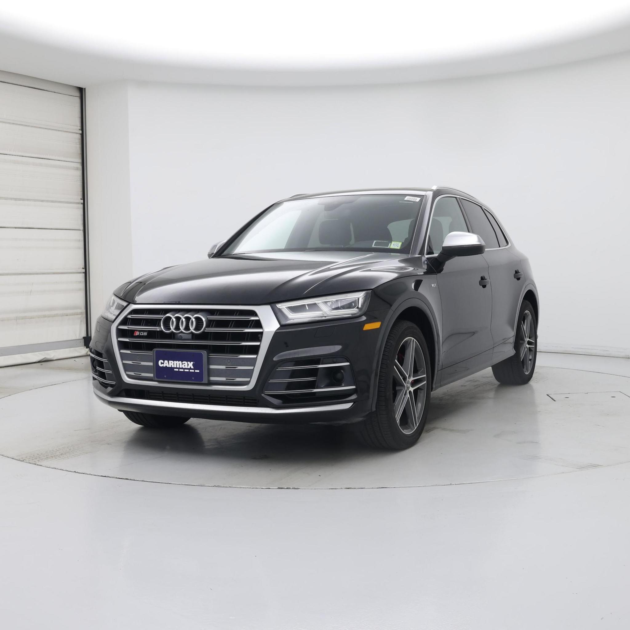 Thumbnail: 2018 Audi SQ5 - 4