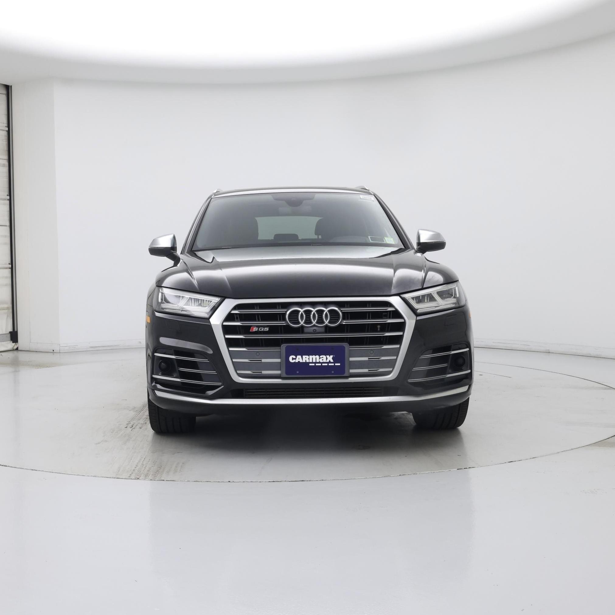 Thumbnail: 2018 Audi SQ5 - 5