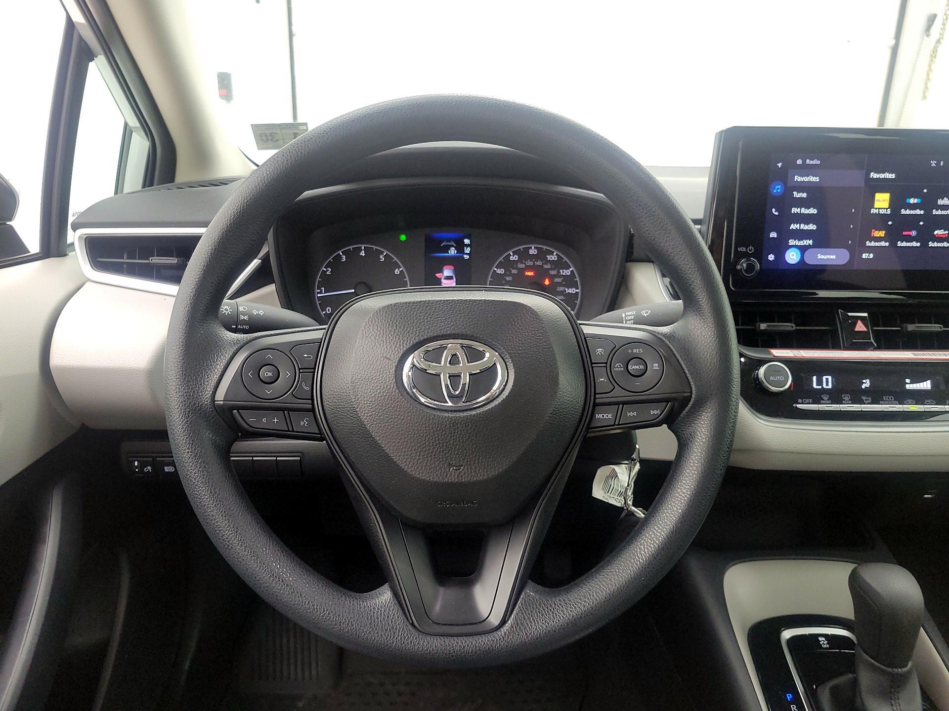 Thumbnail: 2025 Toyota Corolla - 10