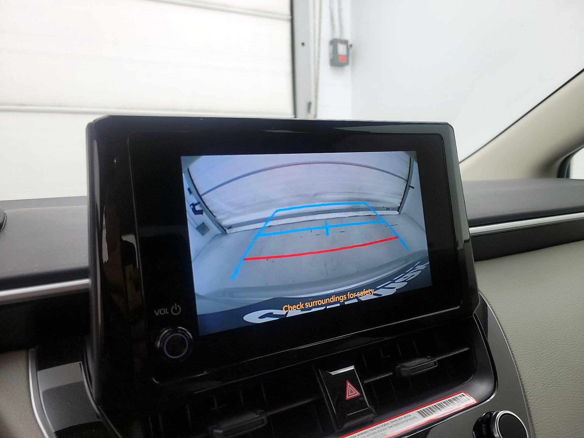 Thumbnail: 2025 Toyota Corolla - 13