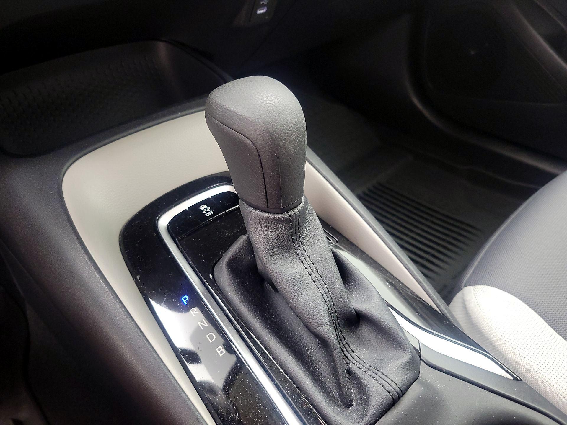 Thumbnail: 2025 Toyota Corolla - 16