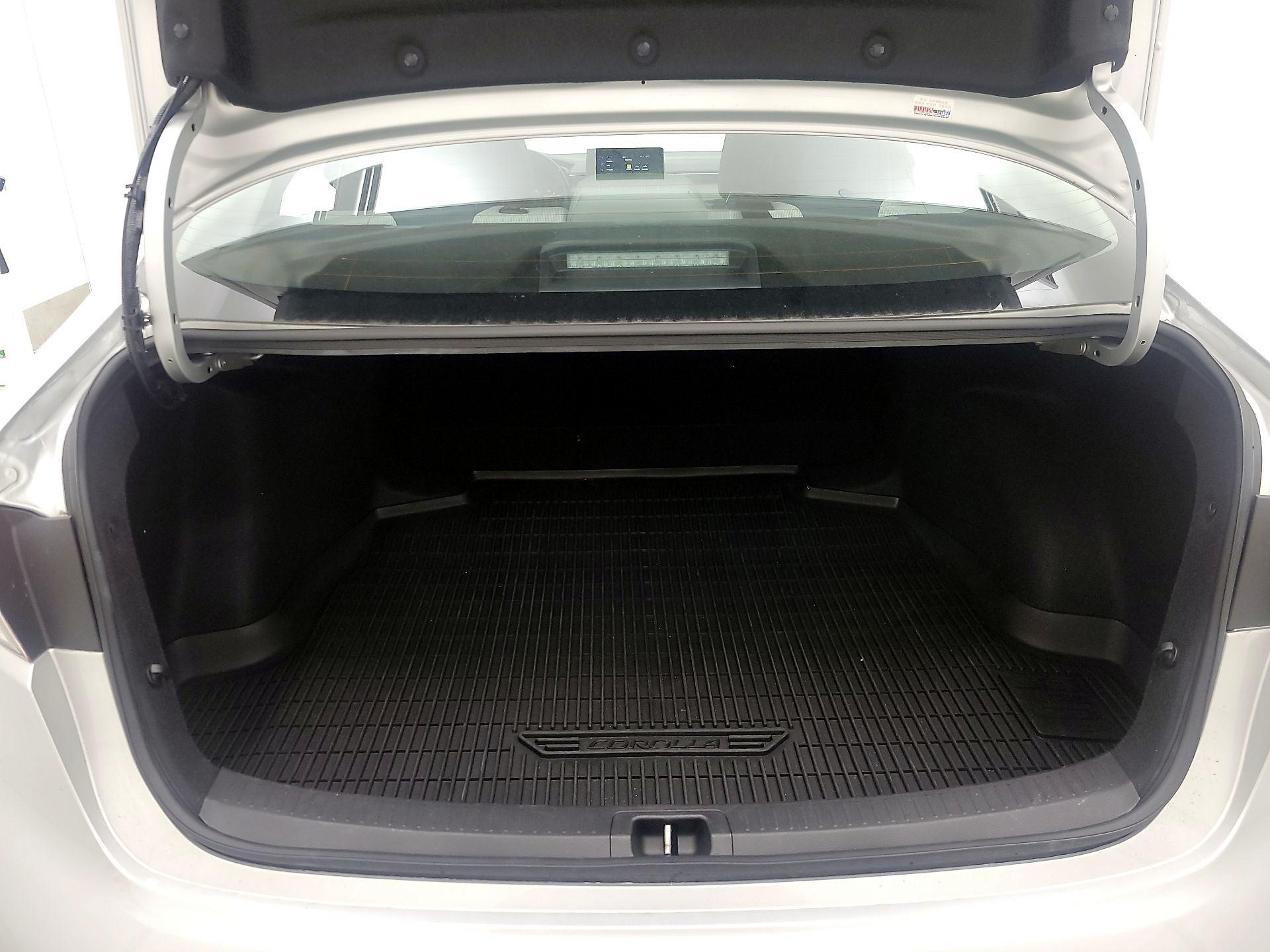 Thumbnail: 2025 Toyota Corolla - 18