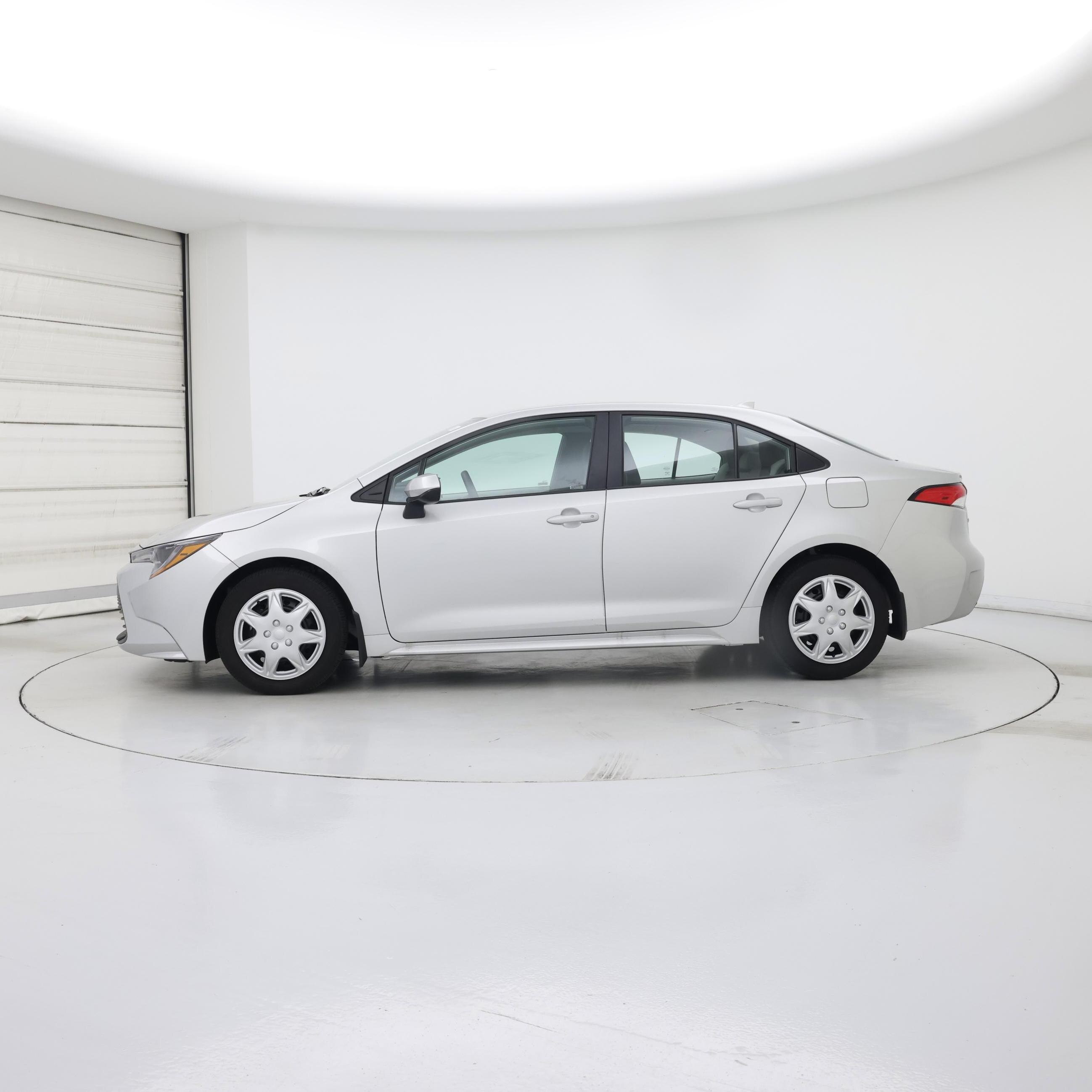 Thumbnail: 2025 Toyota Corolla - 3